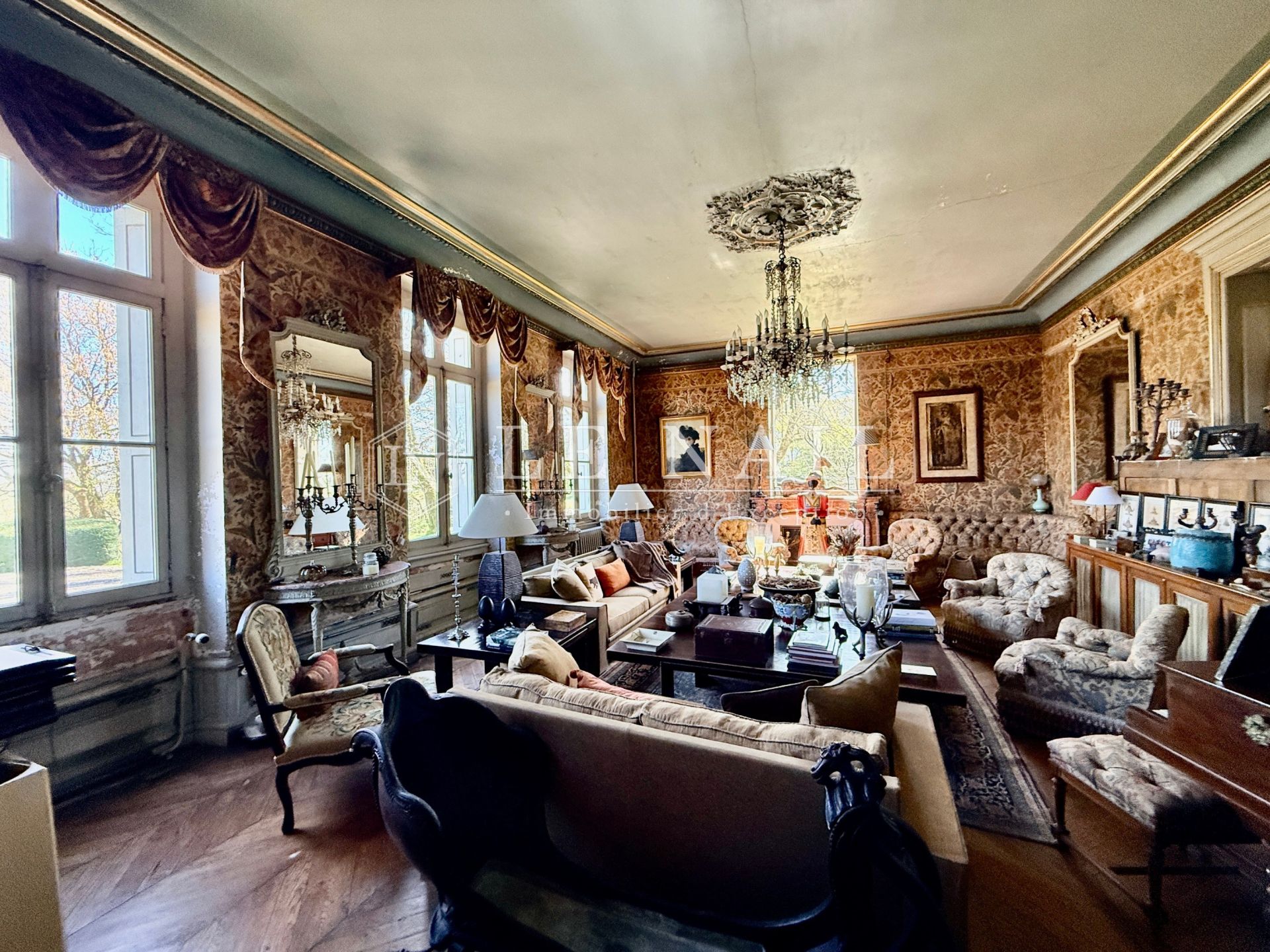 castle 18 rooms for sale on BERGERAC (24100)