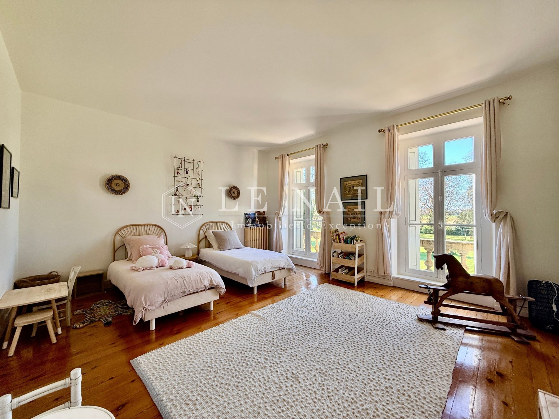 castle 18 rooms for sale on BERGERAC (24100)