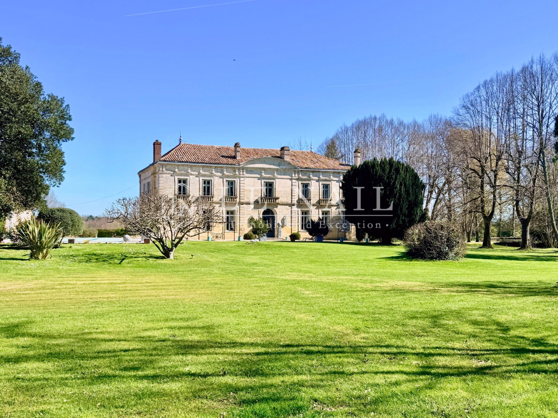 castle 18 rooms for sale on BERGERAC (24100)