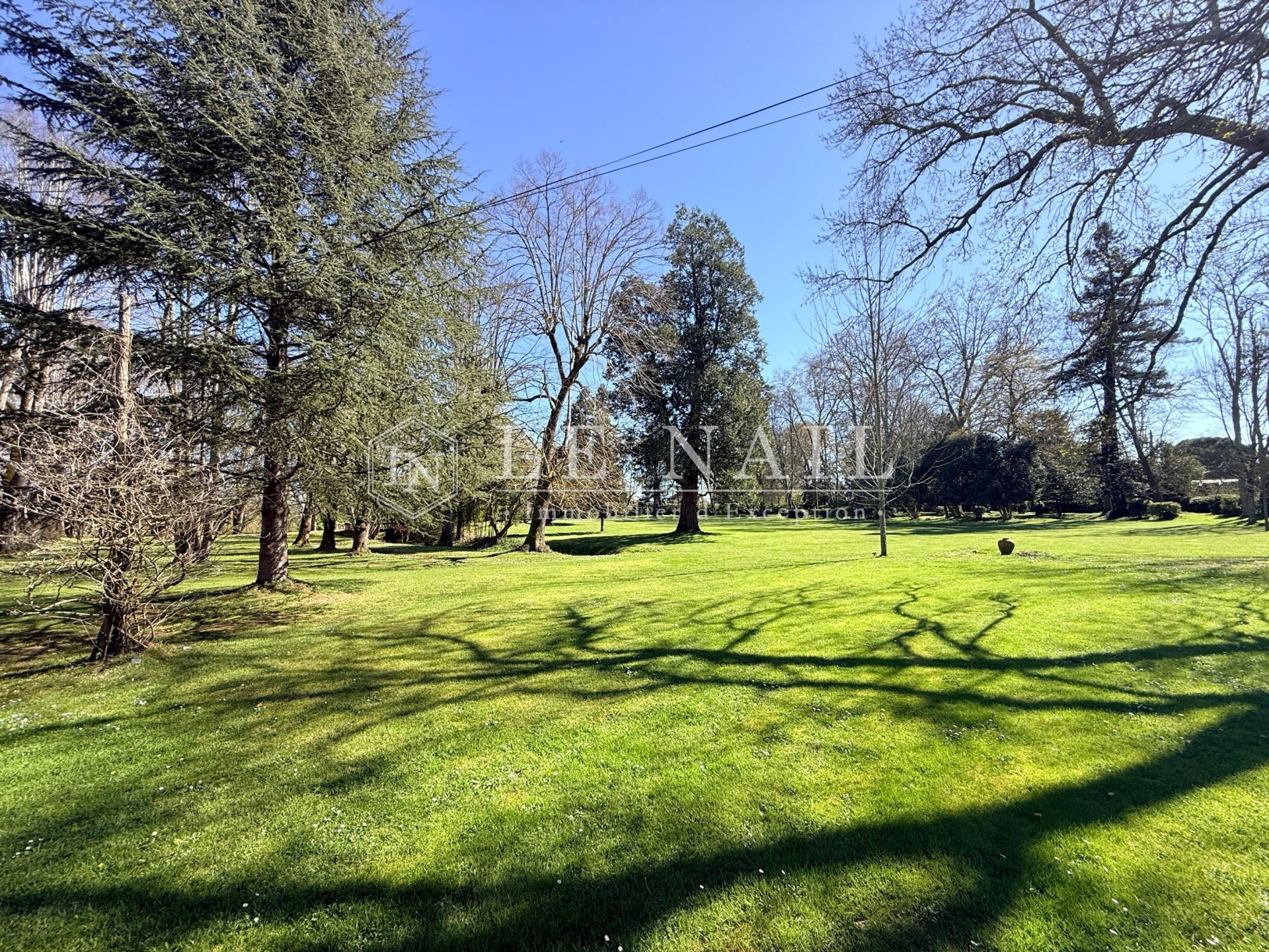 castle 18 rooms for sale on BERGERAC (24100)