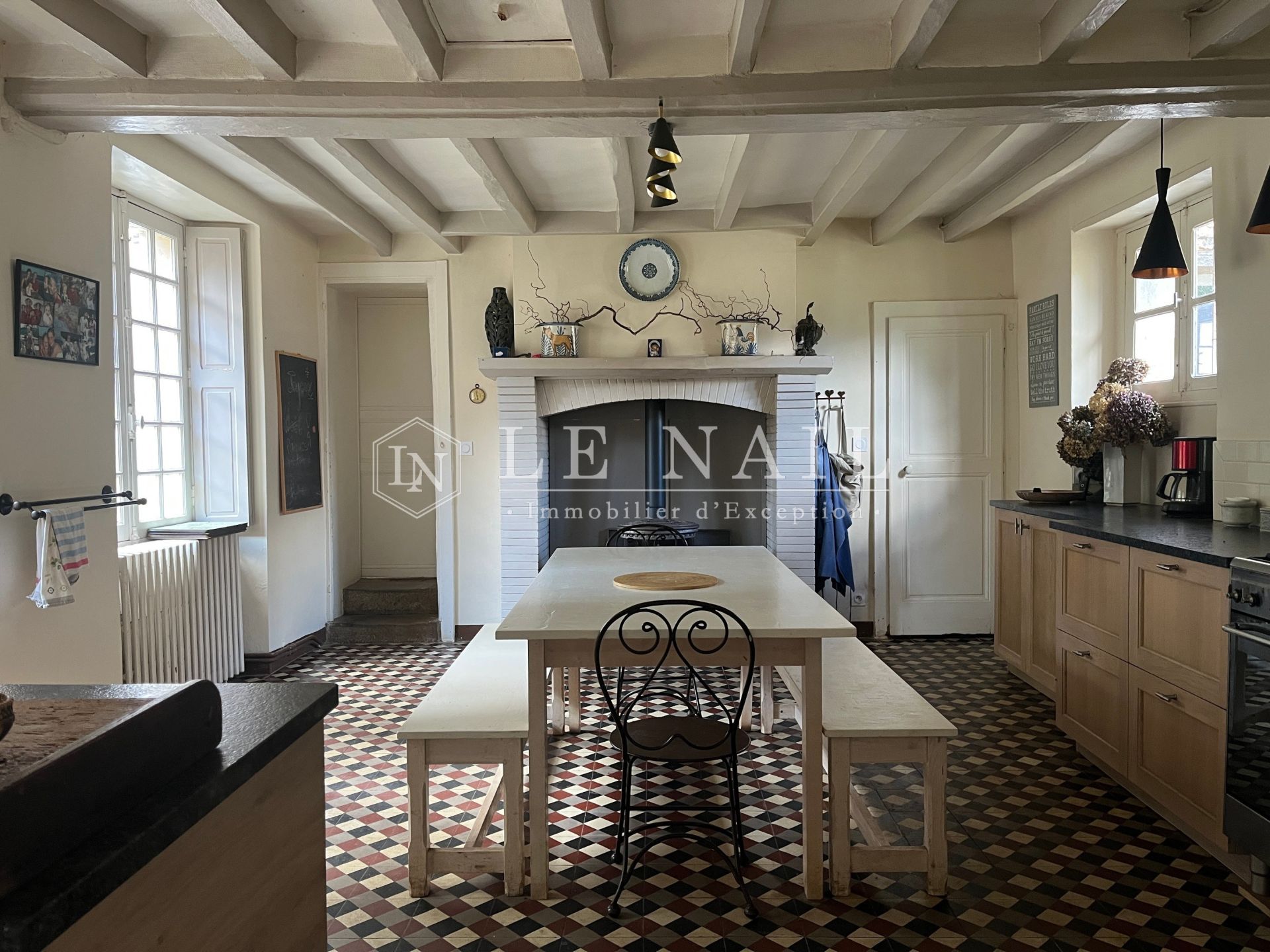 manor house 11 rooms for sale on SABLE SUR SARTHE (72300)