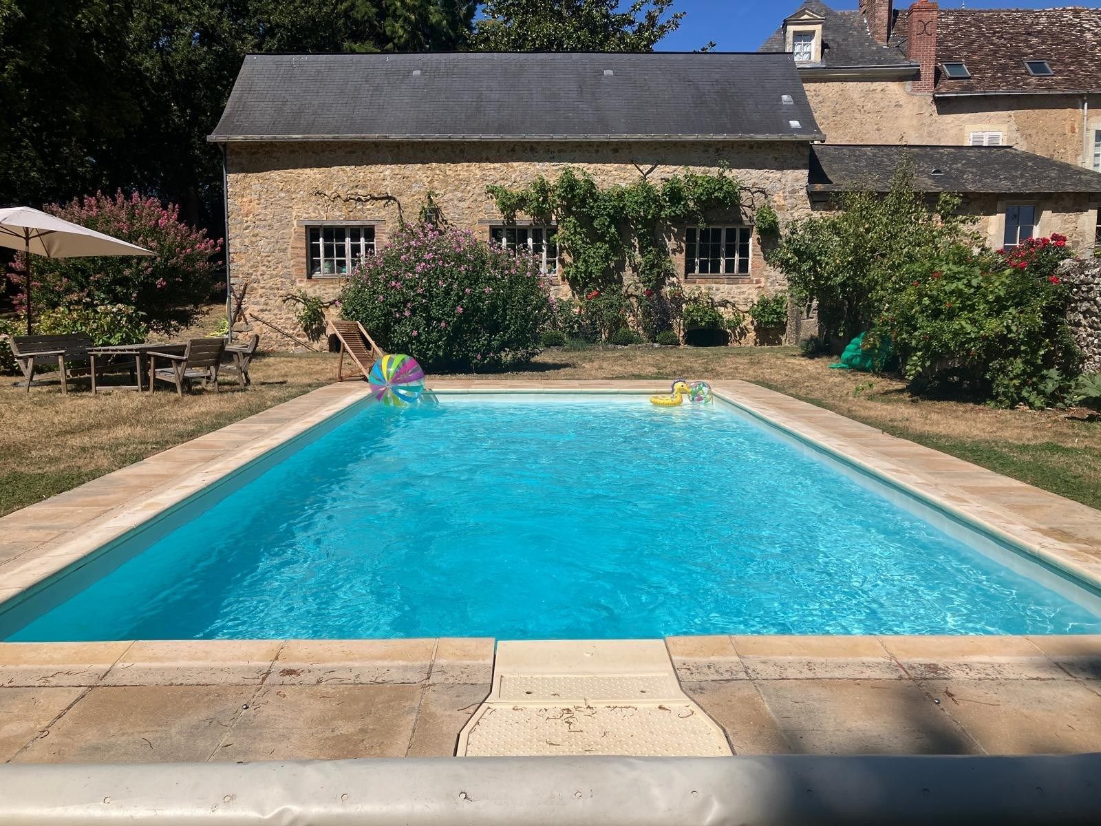 manor house 11 rooms for sale on SABLE SUR SARTHE (72300)