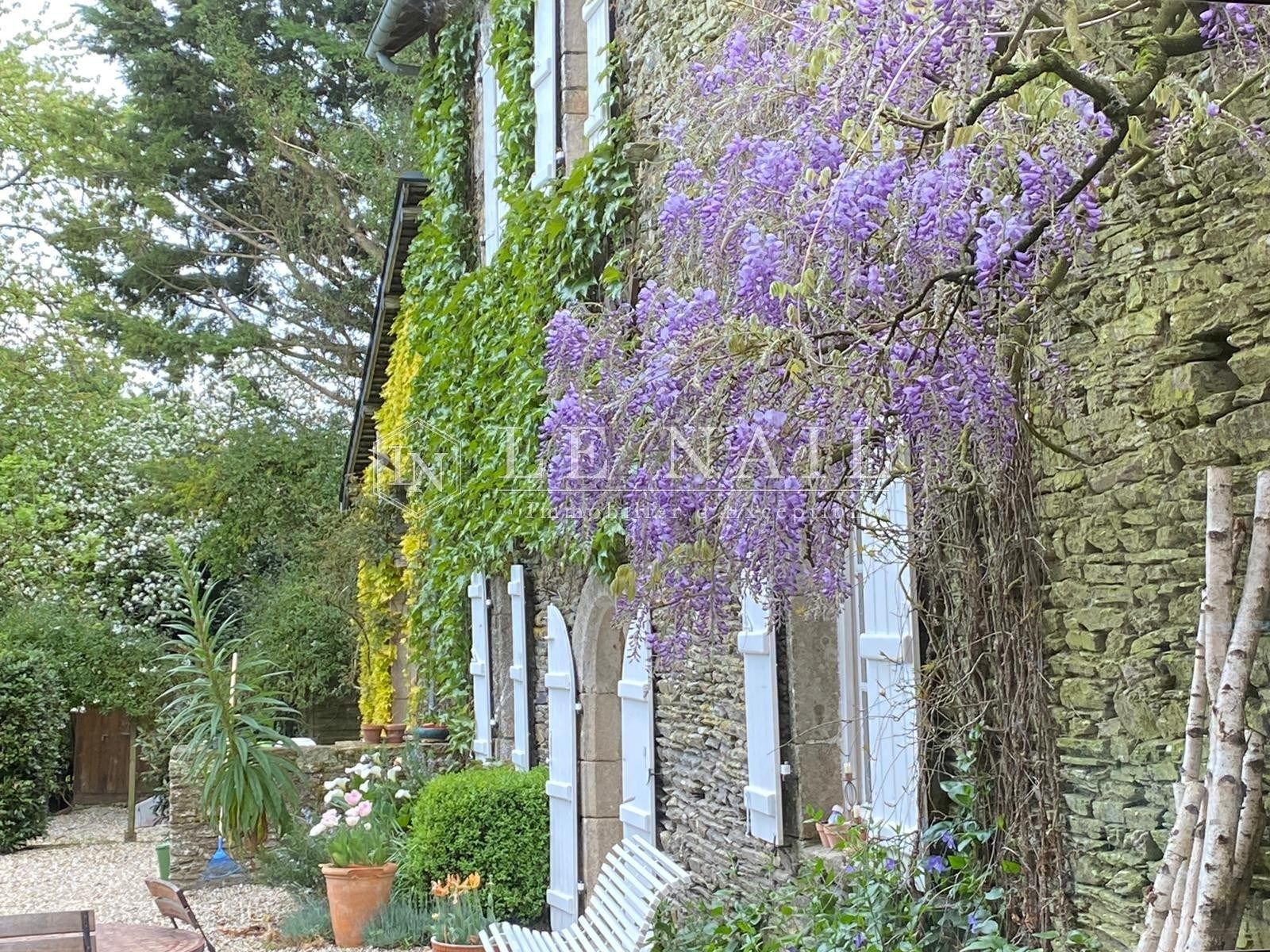 manoir 9 pièces en vente à PLOERMEL (56800)