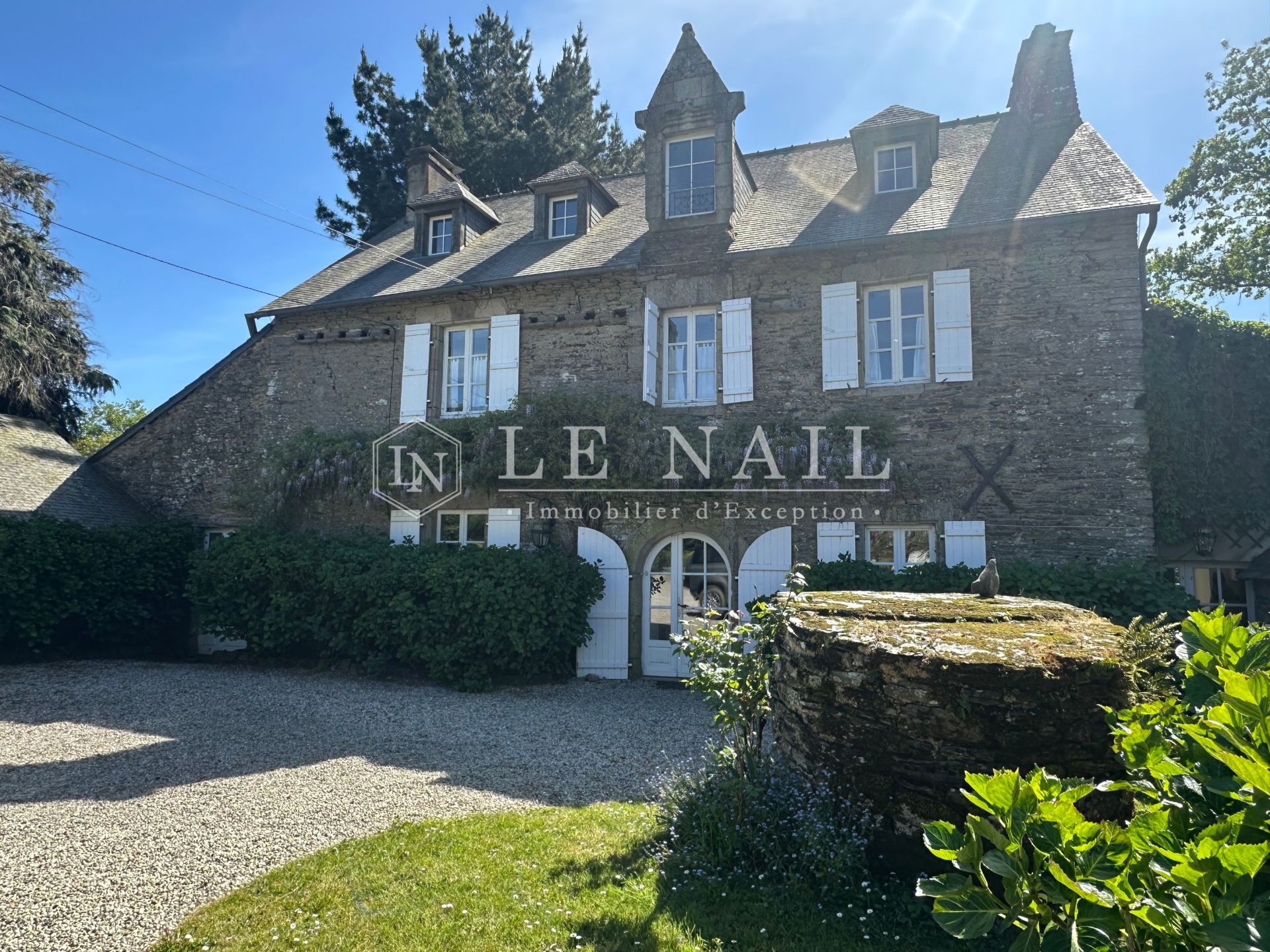 manoir 9 pièces en vente à PLOERMEL (56800)