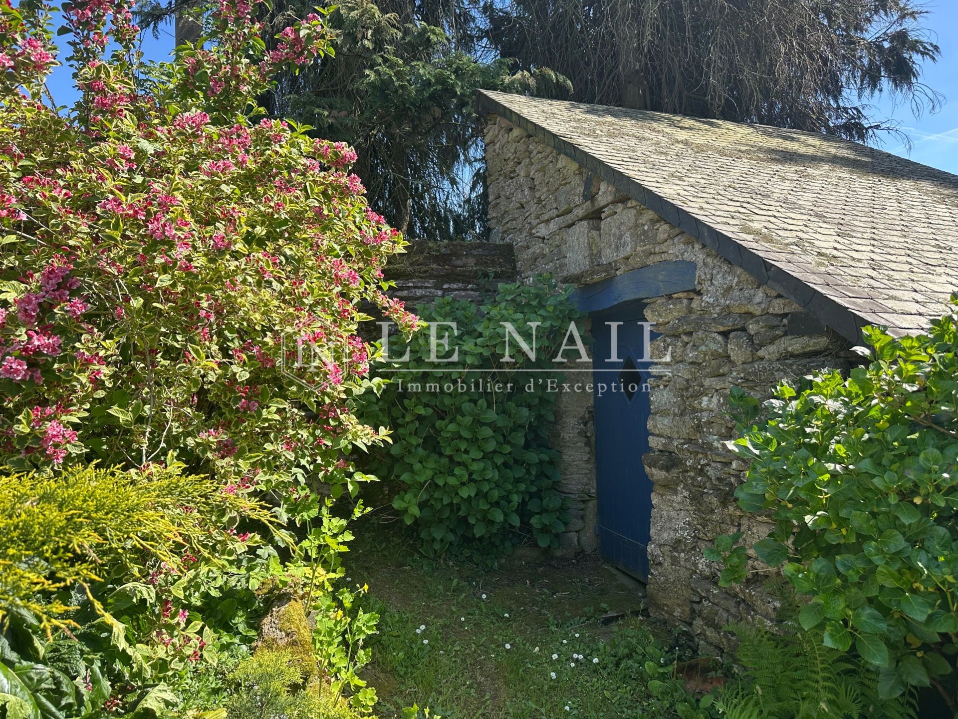 manoir 9 pièces en vente à PLOERMEL (56800)