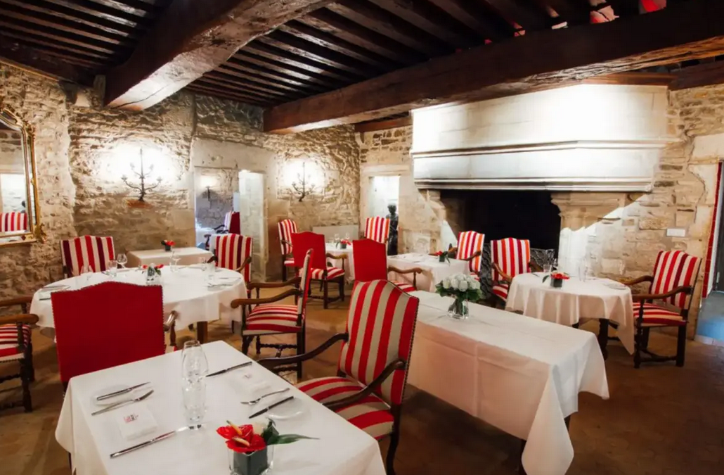 château 30 pièces en vente à MACON (71000)