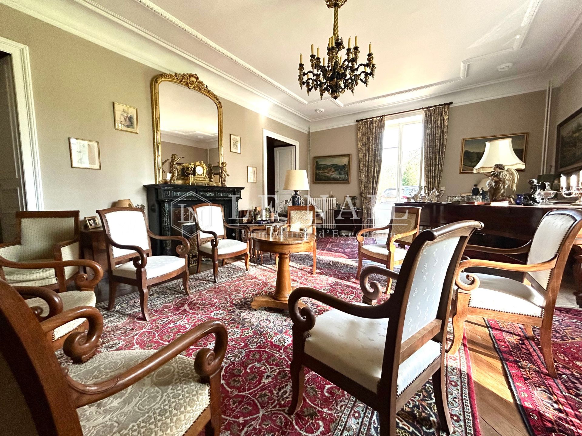 château 13 pièces en vente à CLAMECY (58500)