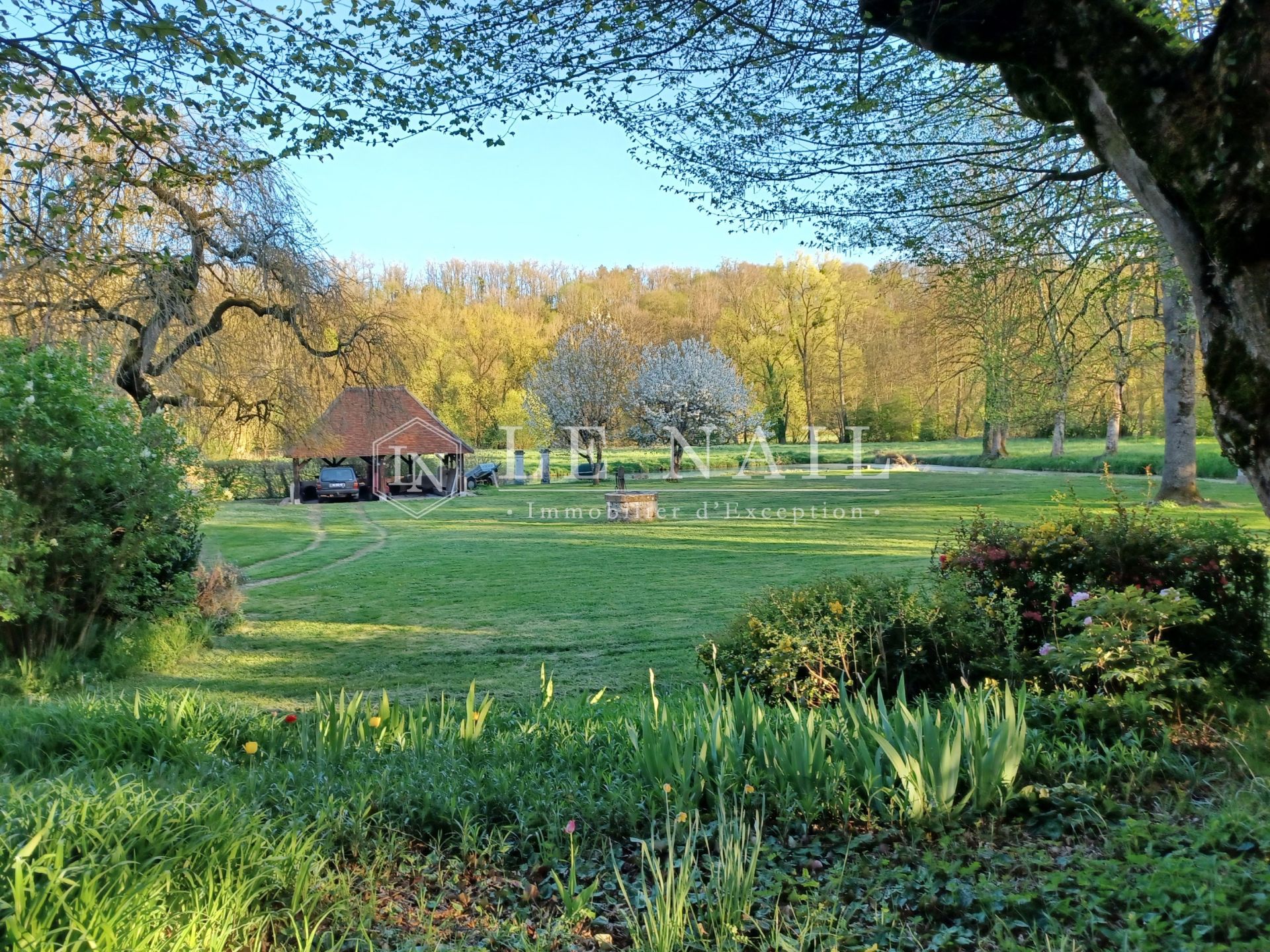 château 13 pièces en vente à CLAMECY (58500)