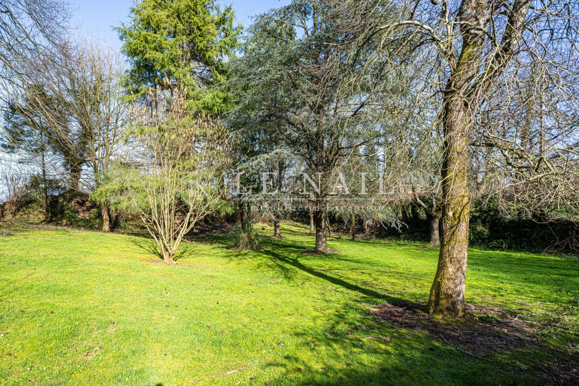 manoir 8 pièces en vente à COUTANCES (50200)