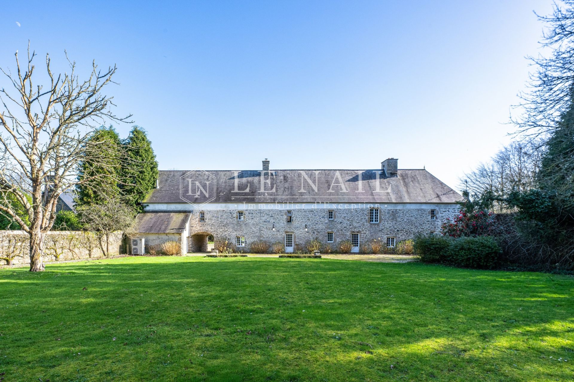 manoir 8 pièces en vente à COUTANCES (50200)