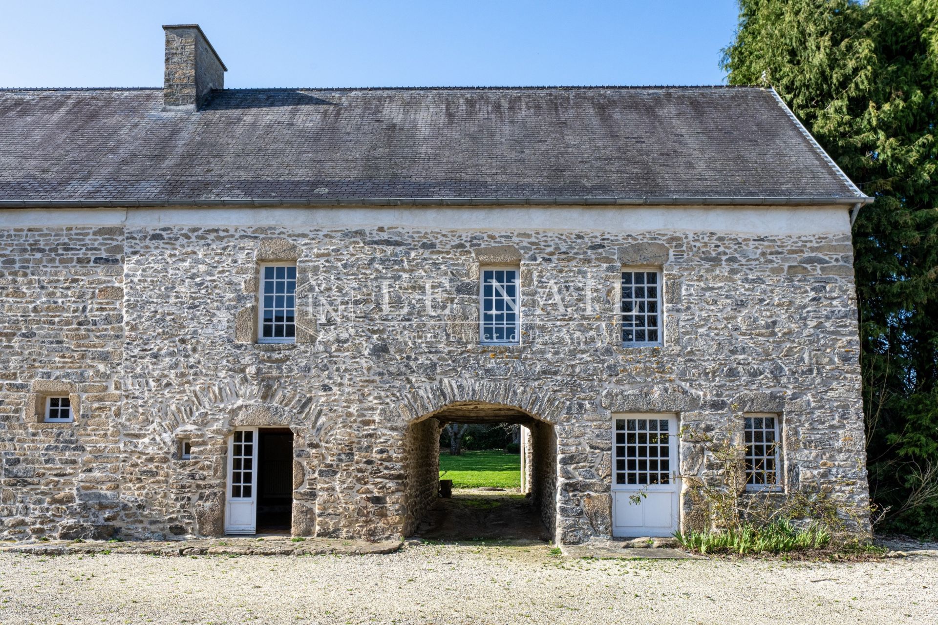 manoir 8 pièces en vente à COUTANCES (50200)