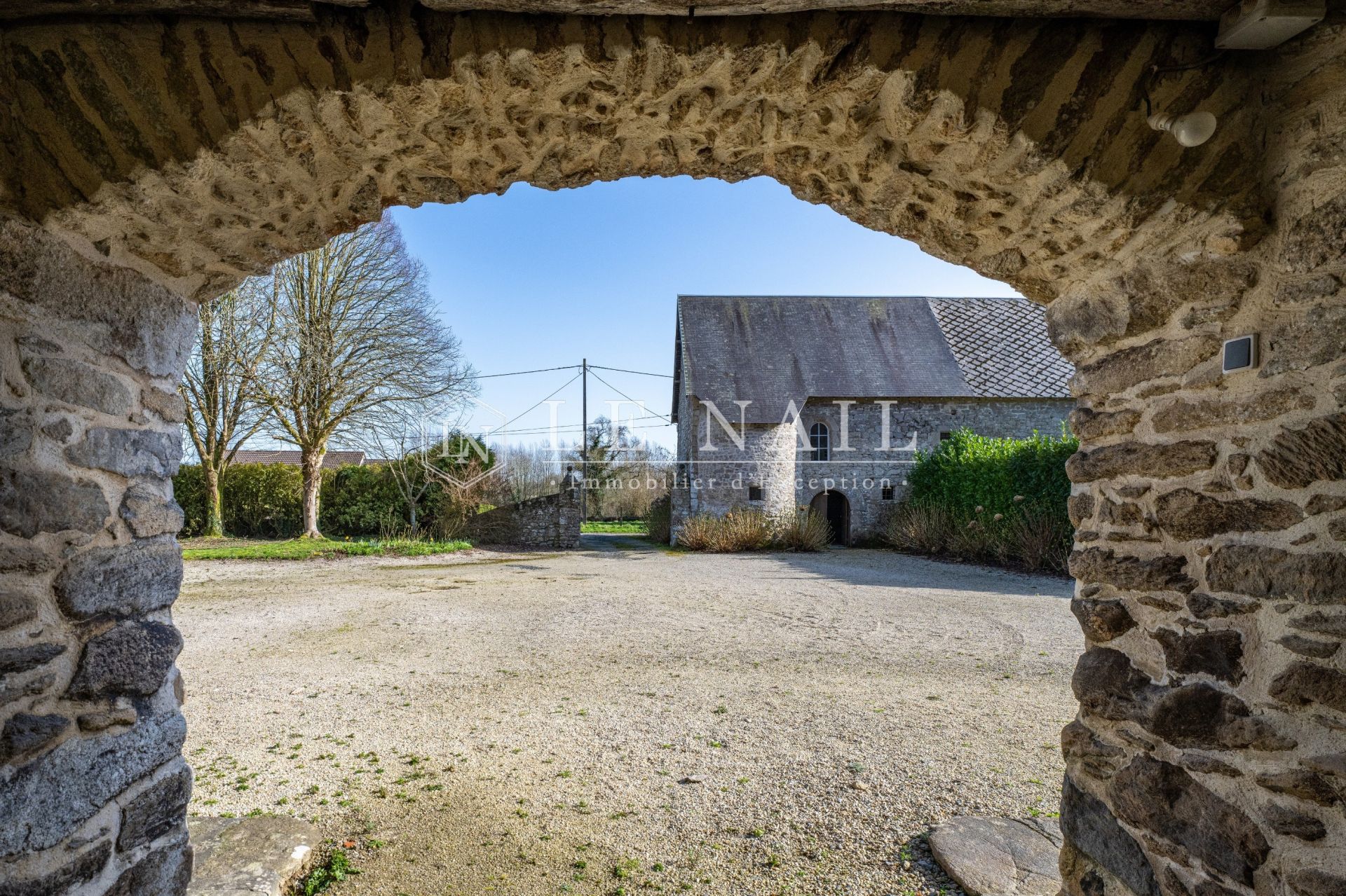 manoir 8 pièces en vente à COUTANCES (50200)