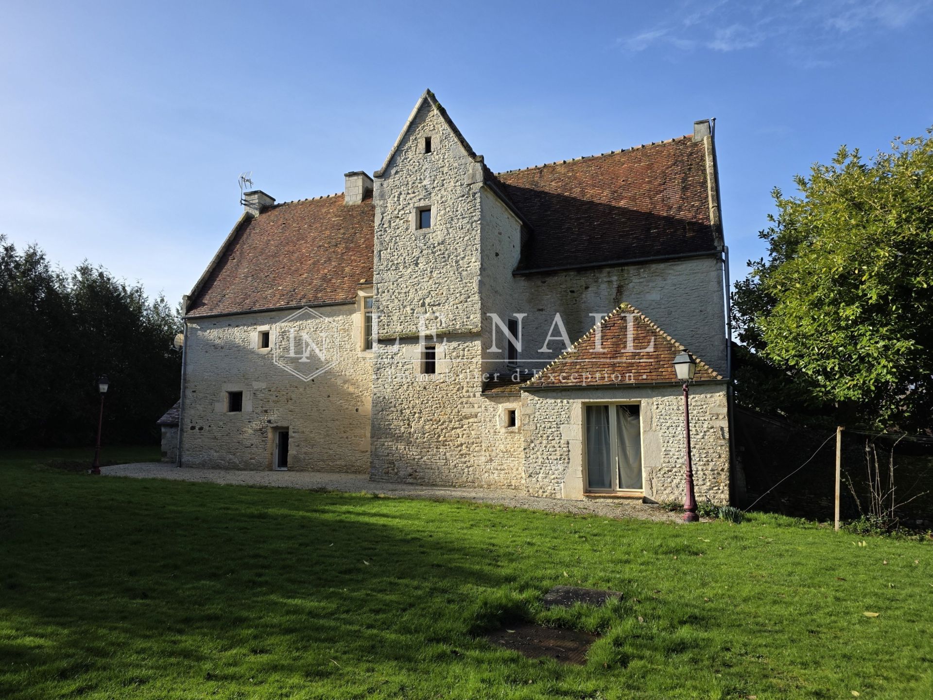 manoir 7 pièces en vente à FALAISE (14700)