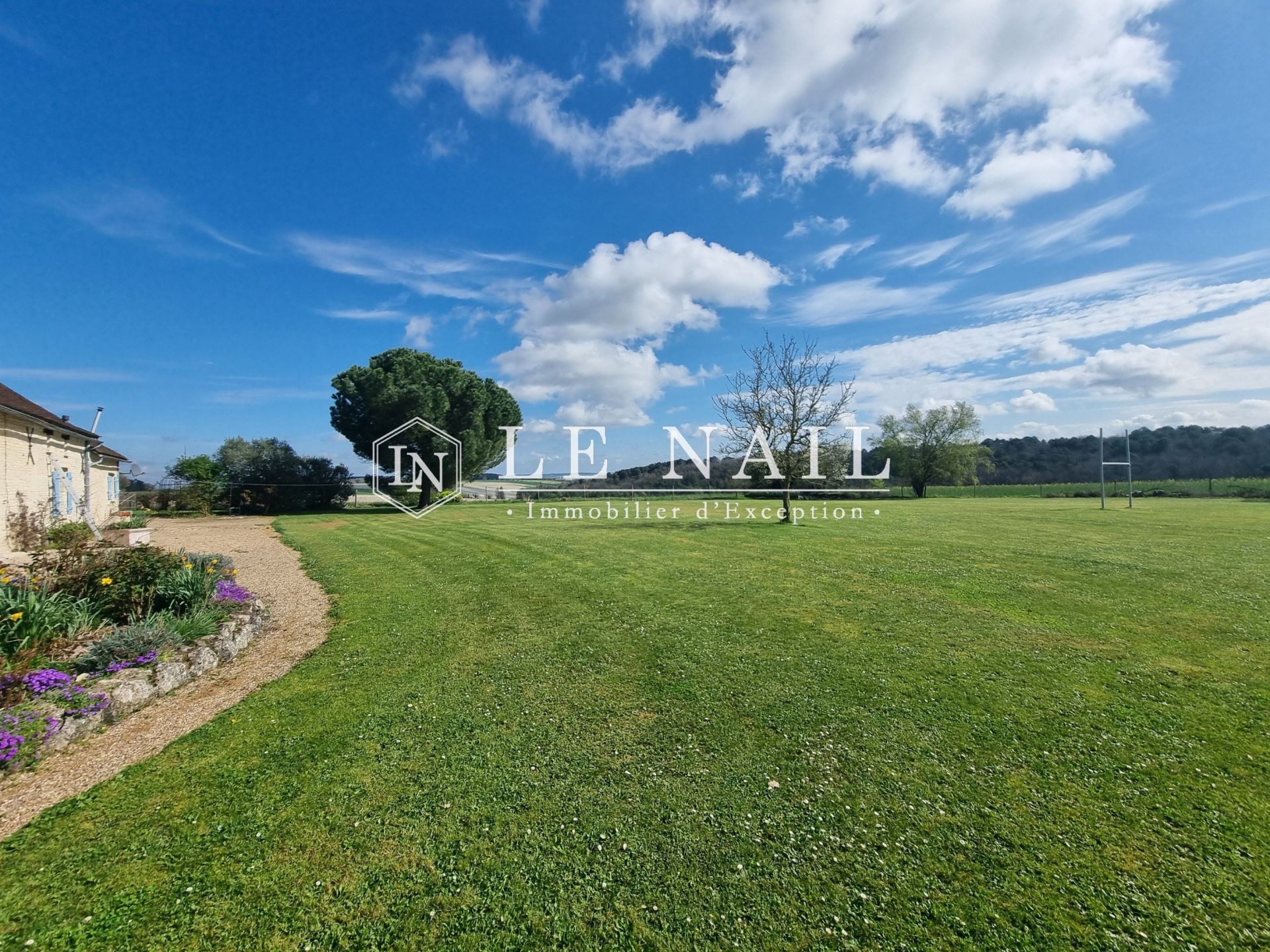 farm complex 9 rooms for sale on RICHELIEU (37120)