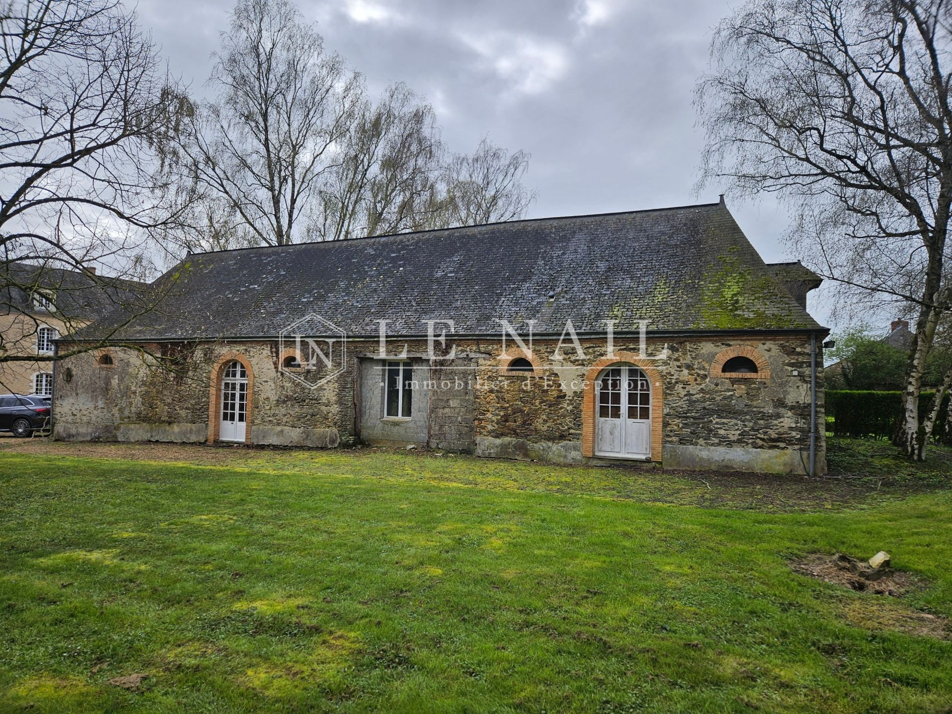 propriété 17 pièces en vente à CHATEAU GONTIER (53200)