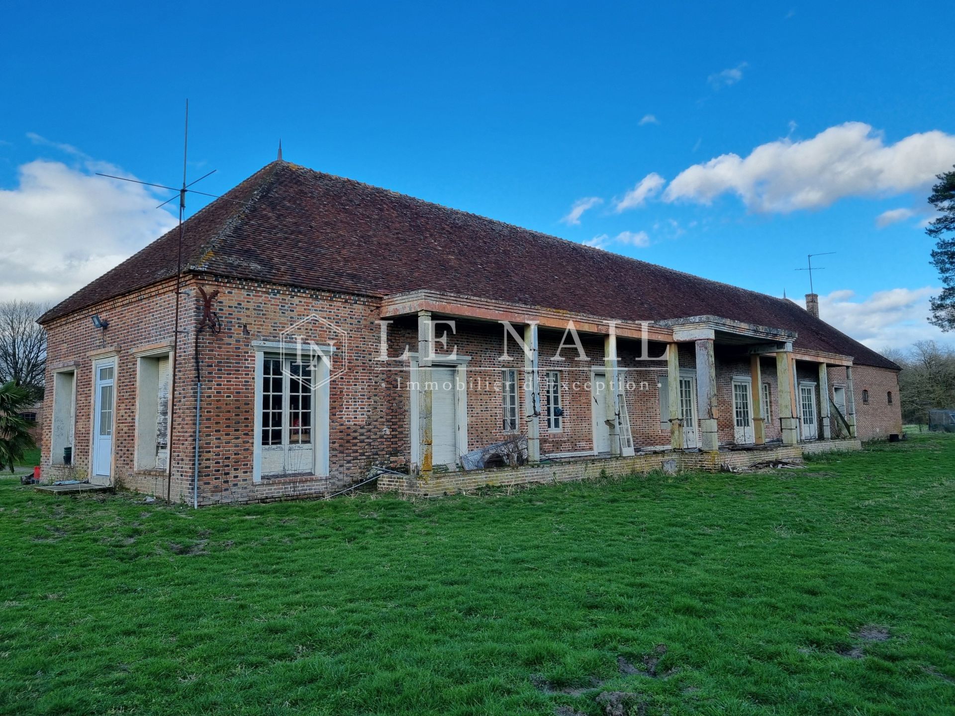 hunting estate 8 rooms for sale on SALBRIS (41300)