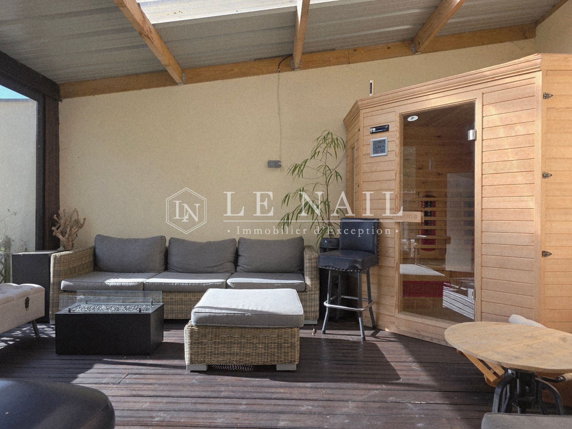 hôtel particulier 17 pièces en vente à MAMERS (72600)