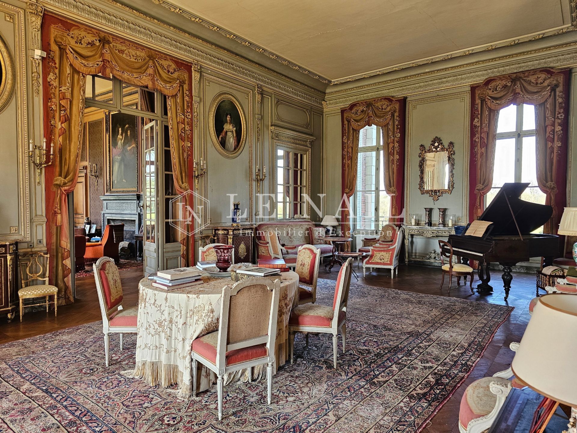 castle 30 rooms for sale on ANGERS (49000)