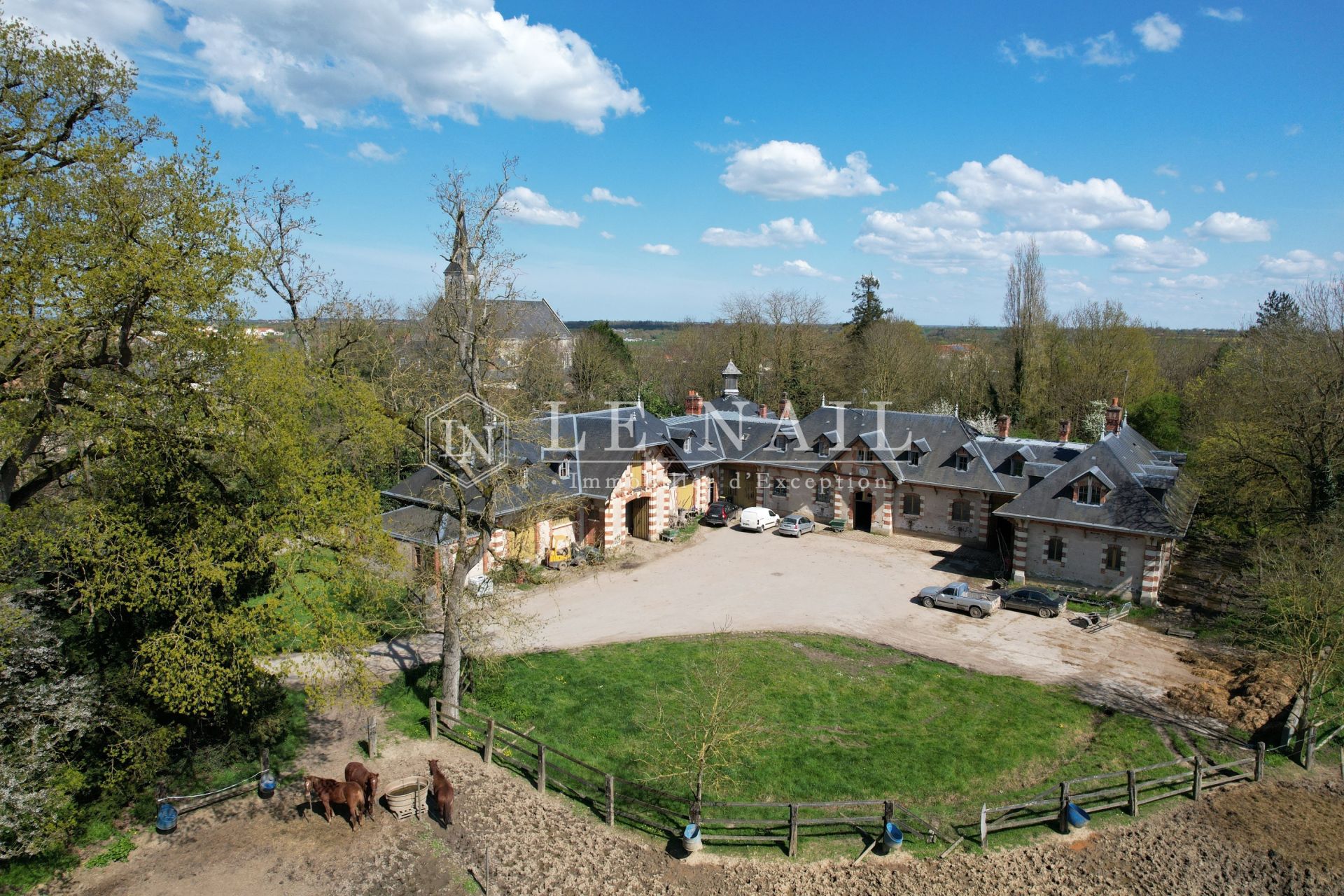 castle 30 rooms for sale on ANGERS (49000)