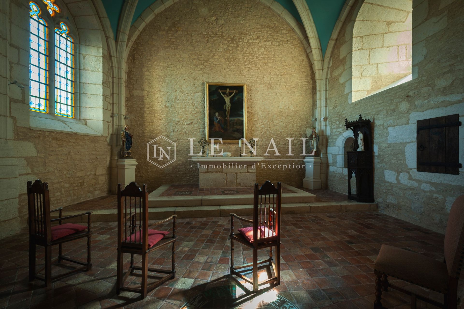 château 33 pièces en vente à ARGENTON SUR CREUSE (36200)