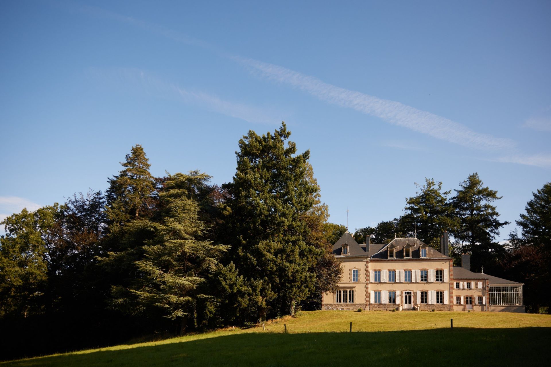 castle 16 rooms for sale on ST MESMIN (85700)