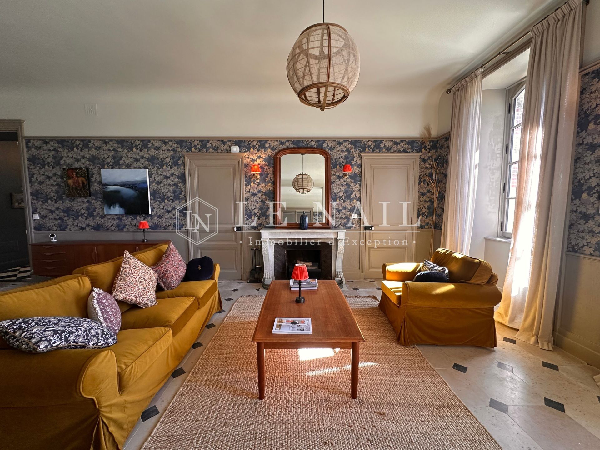 castle 16 rooms for sale on ST MESMIN (85700)