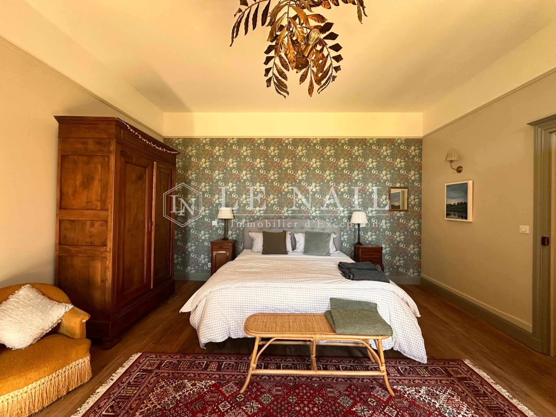 castle 16 rooms for sale on ST MESMIN (85700)