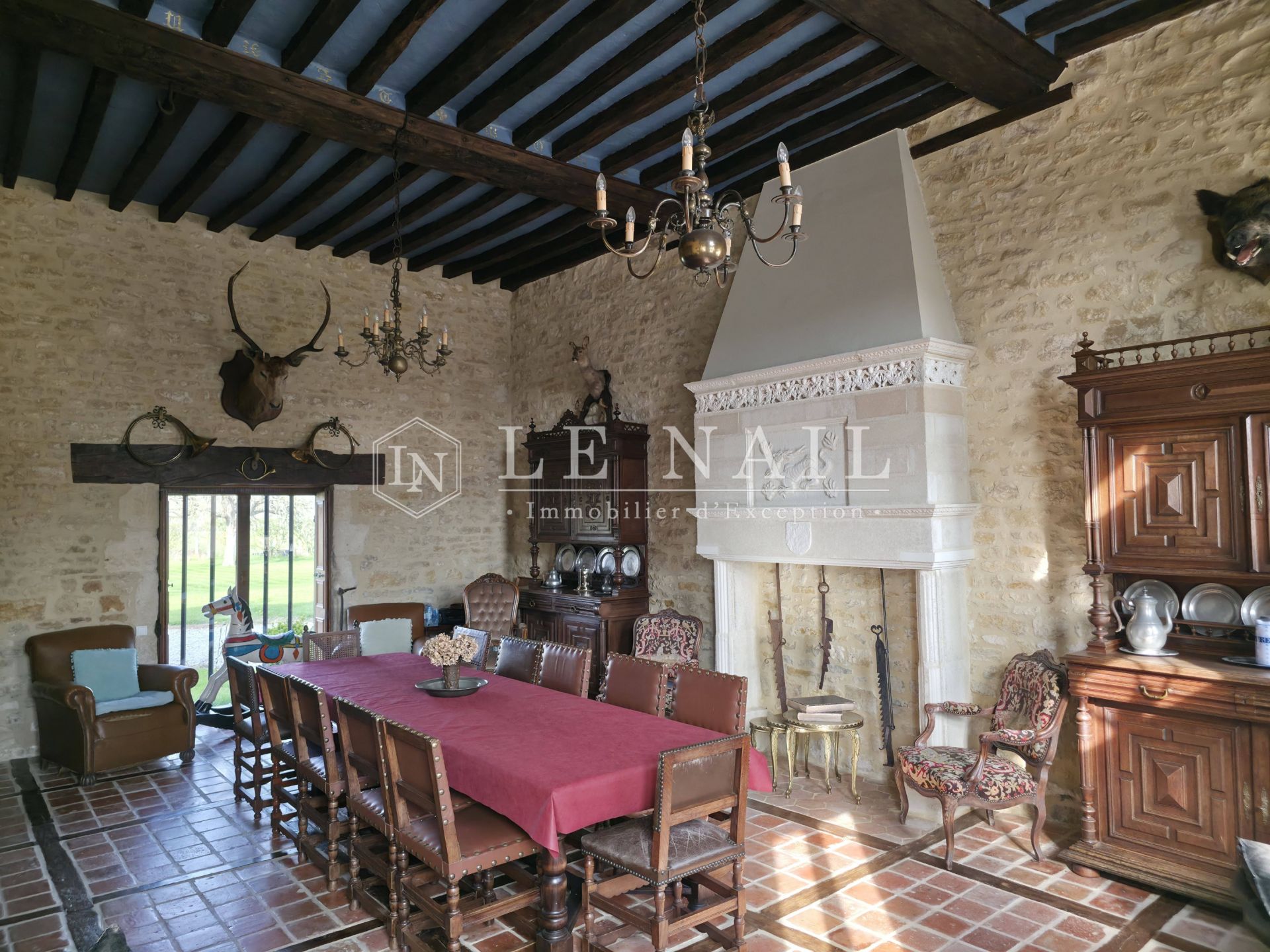 manoir 9 pièces en vente à SEES (61500)