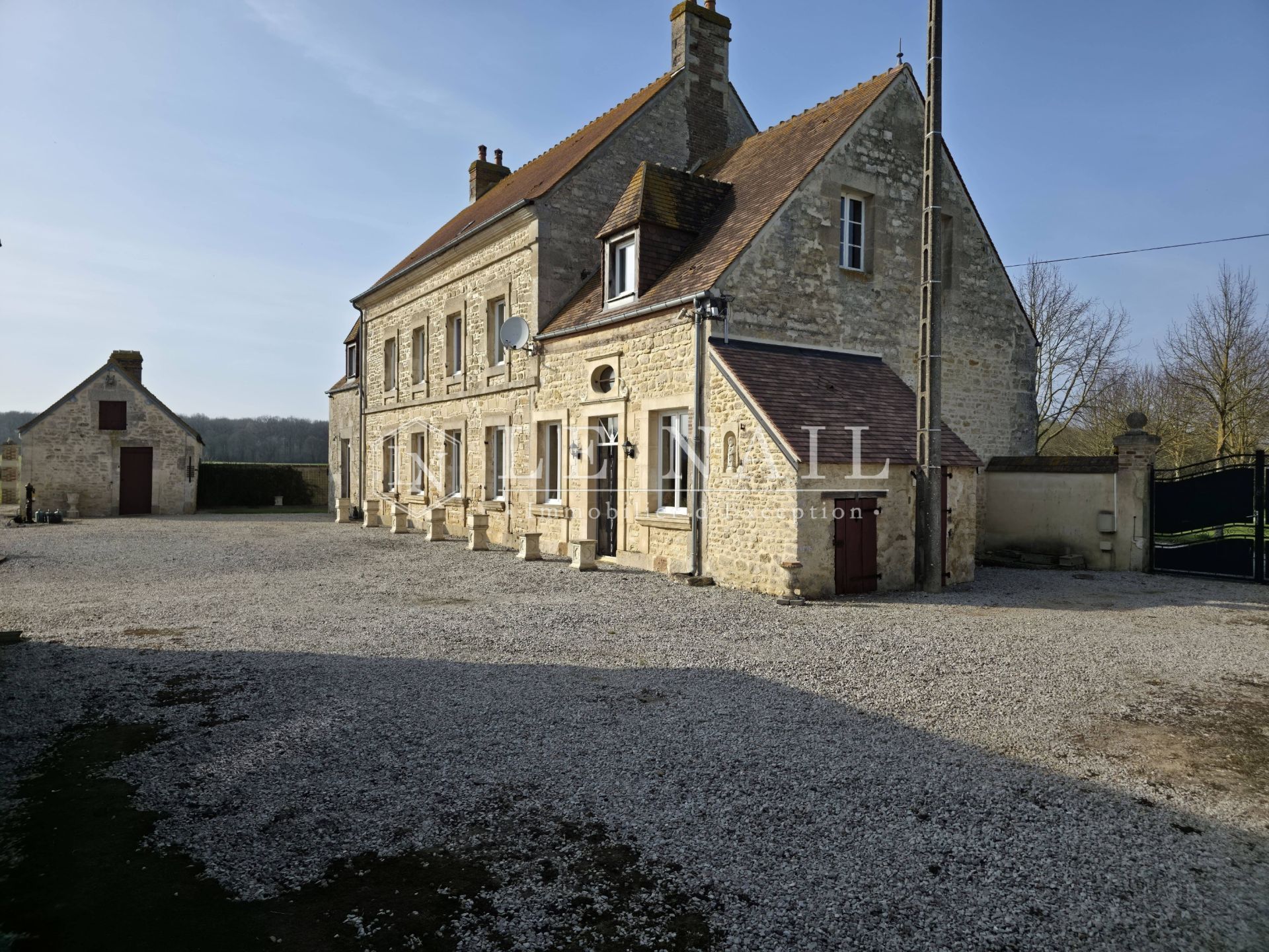 manoir 9 pièces en vente à SEES (61500)