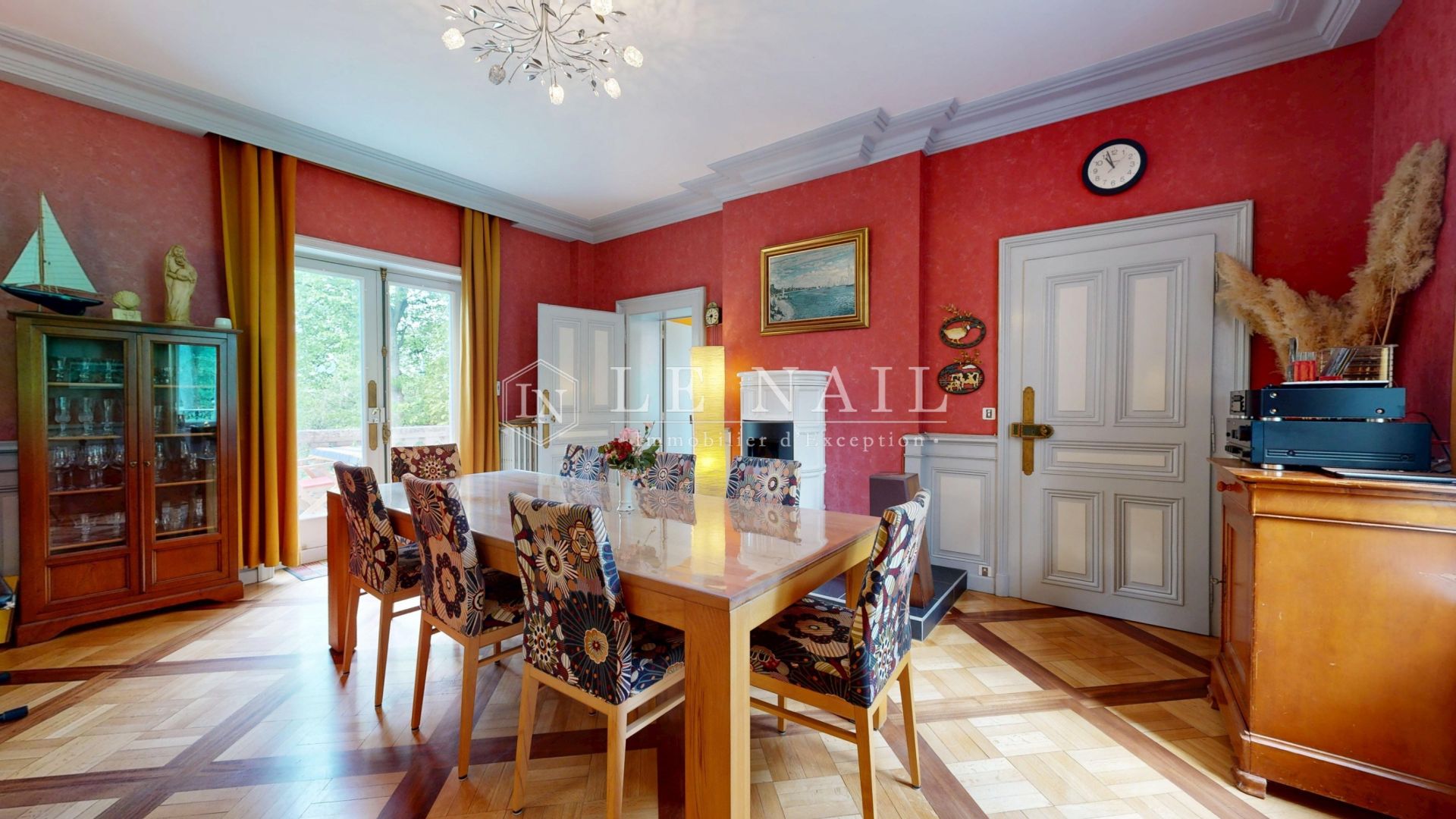 maison de maître 12 pièces en vente à MOULINS (03000)