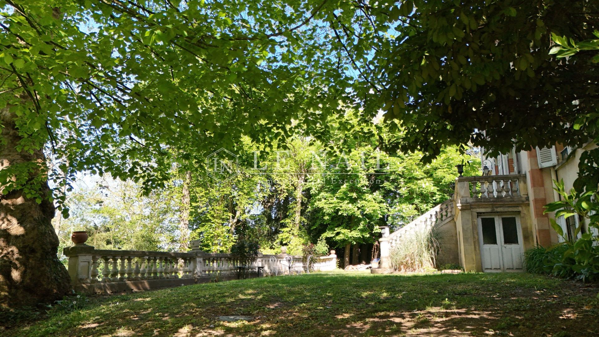 maison de maître 12 pièces en vente à MOULINS (03000)