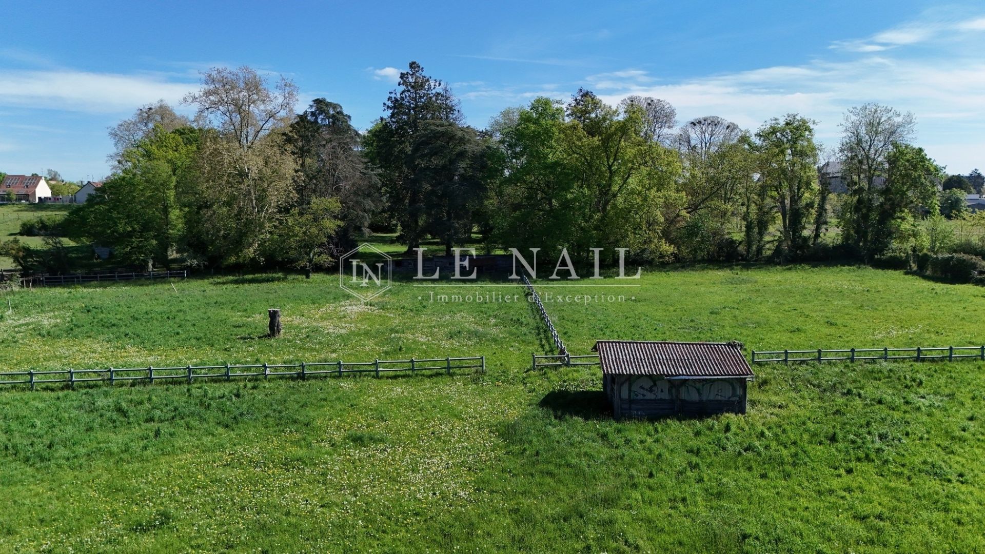 maison de maître 12 pièces en vente à MOULINS (03000)