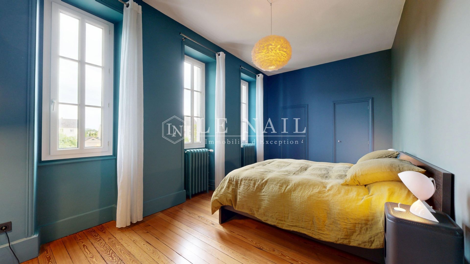 hôtel particulier 14 pièces en vente à AUTUN (71400)
