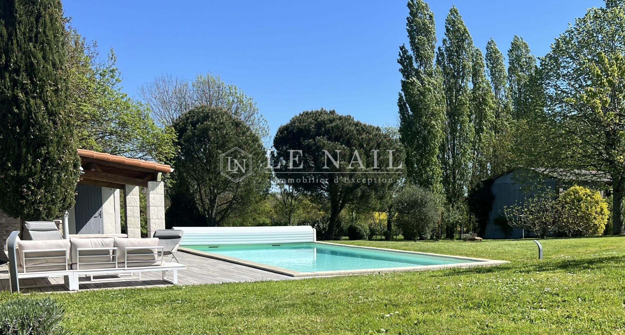 house 7 rooms for sale on CHAMPDENIERS (79220)