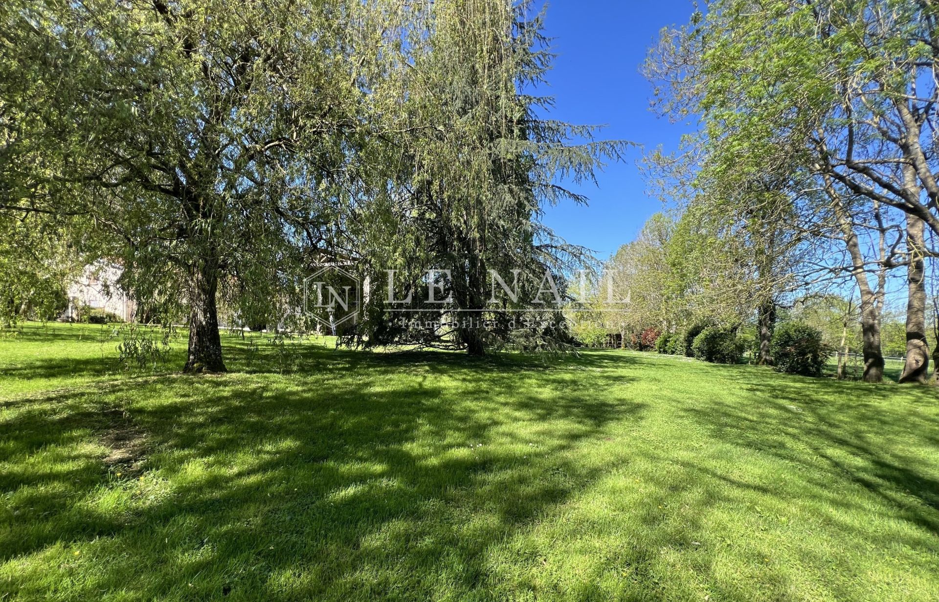 house 7 rooms for sale on CHAMPDENIERS (79220)