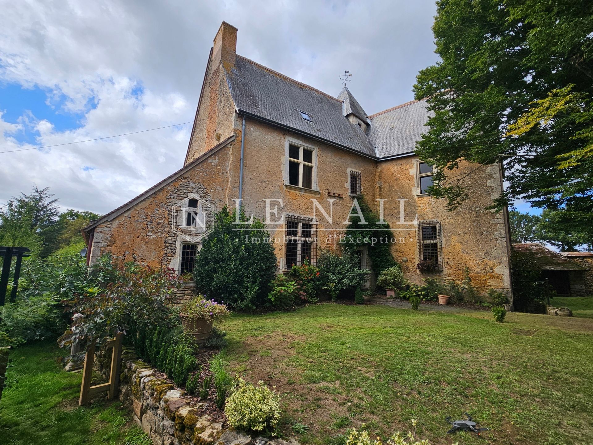 manoir 8 pièces en vente à LE MANS (72000)
