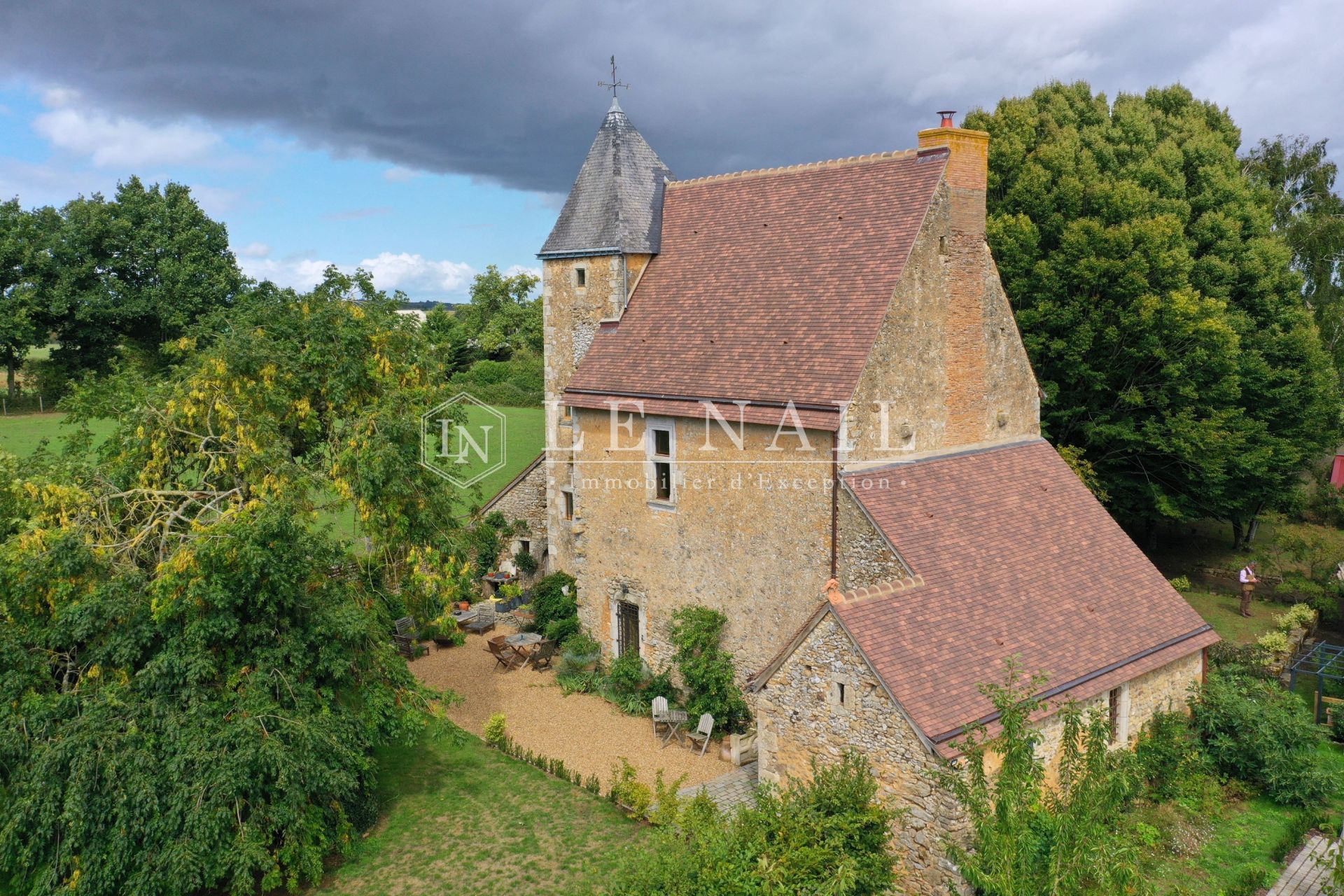 manoir 8 pièces en vente à LE MANS (72000)