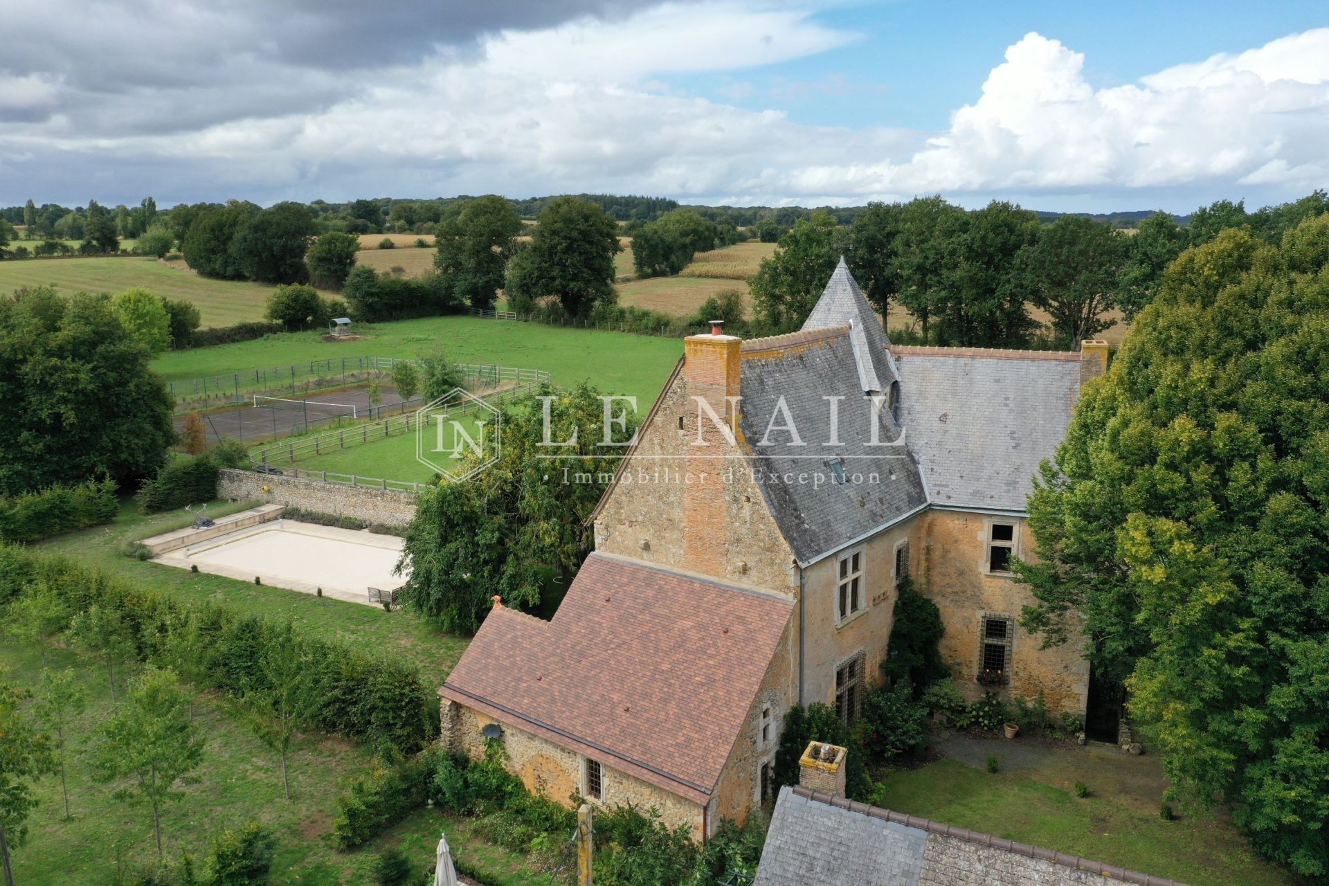 manoir 8 pièces en vente à LE MANS (72000)