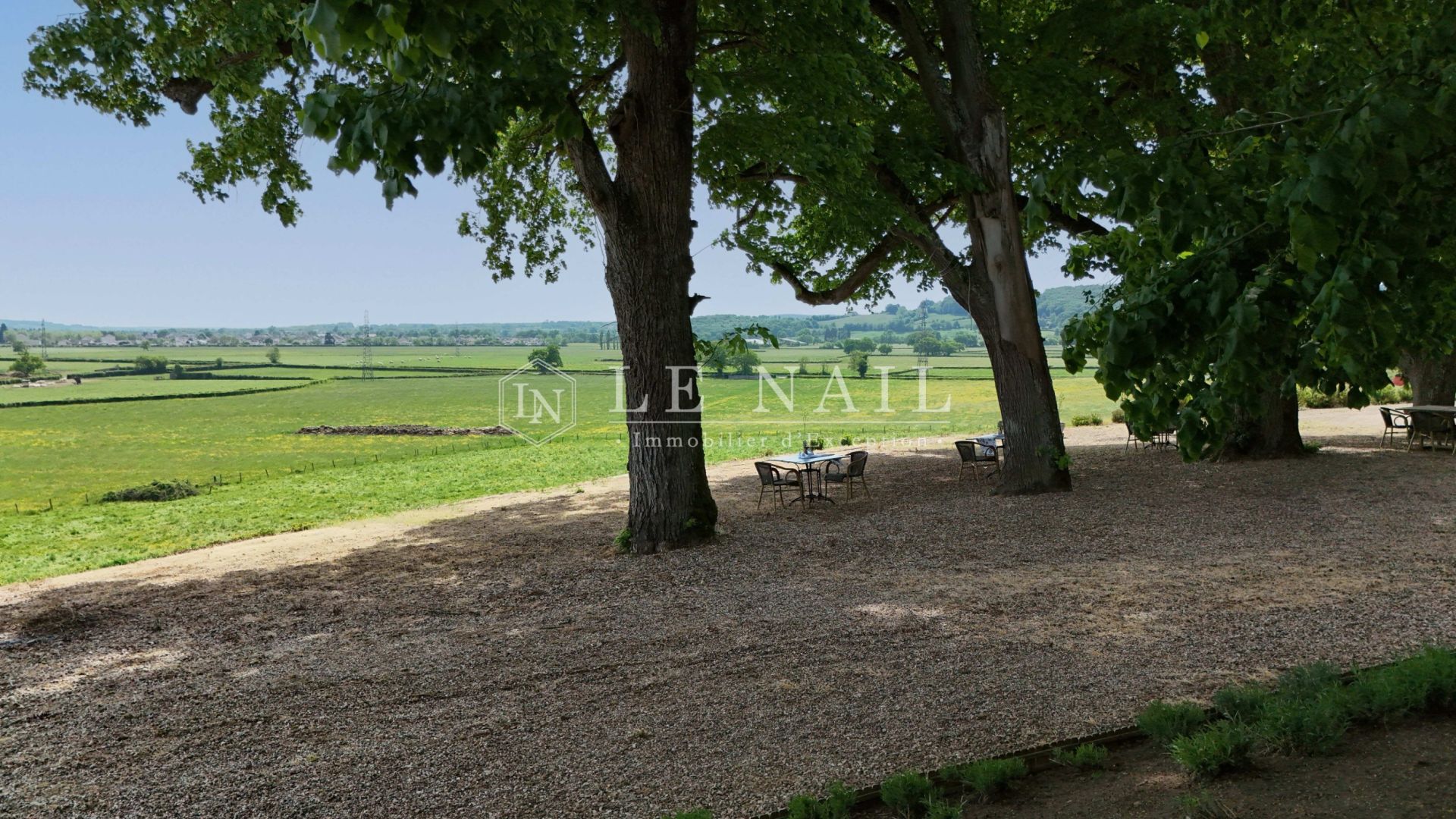 property 15 rooms for sale on PARAY LE MONIAL (71600)