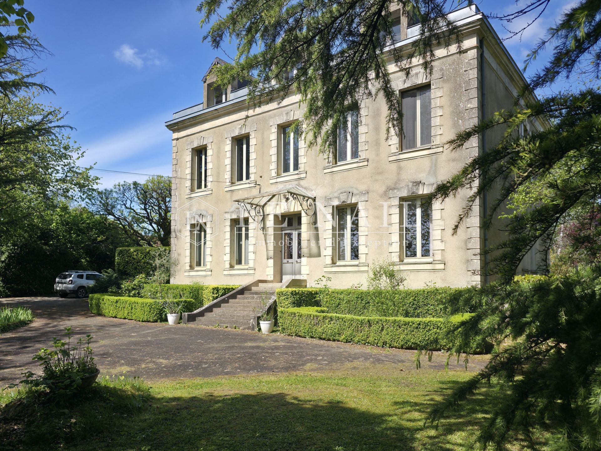 mansion 12 rooms for sale on MAMERS (72600)