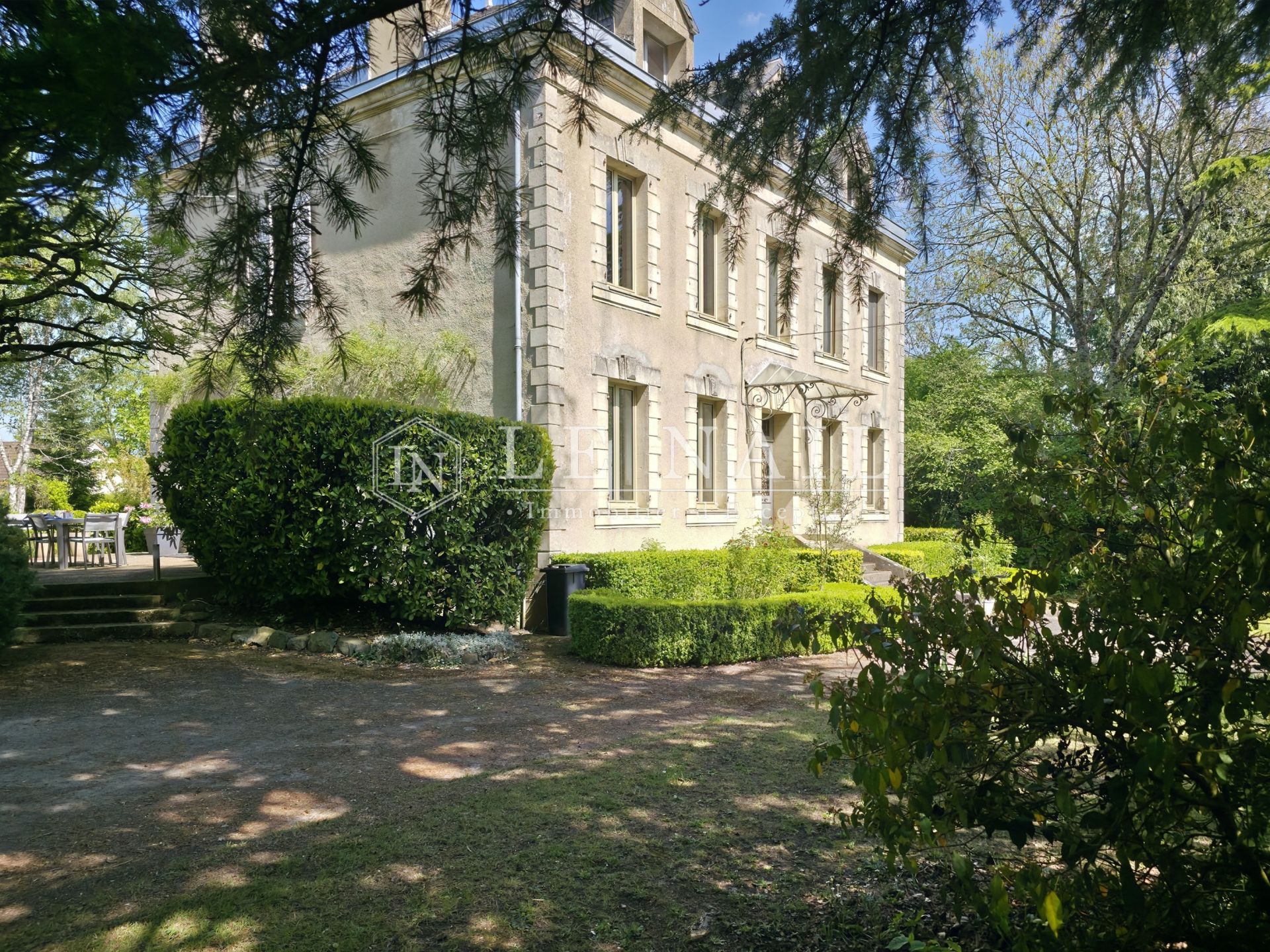 mansion 12 rooms for sale on MAMERS (72600)