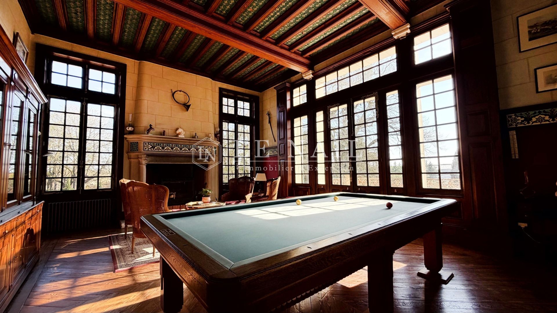 château 15 pièces en vente à CHINON (37500)
