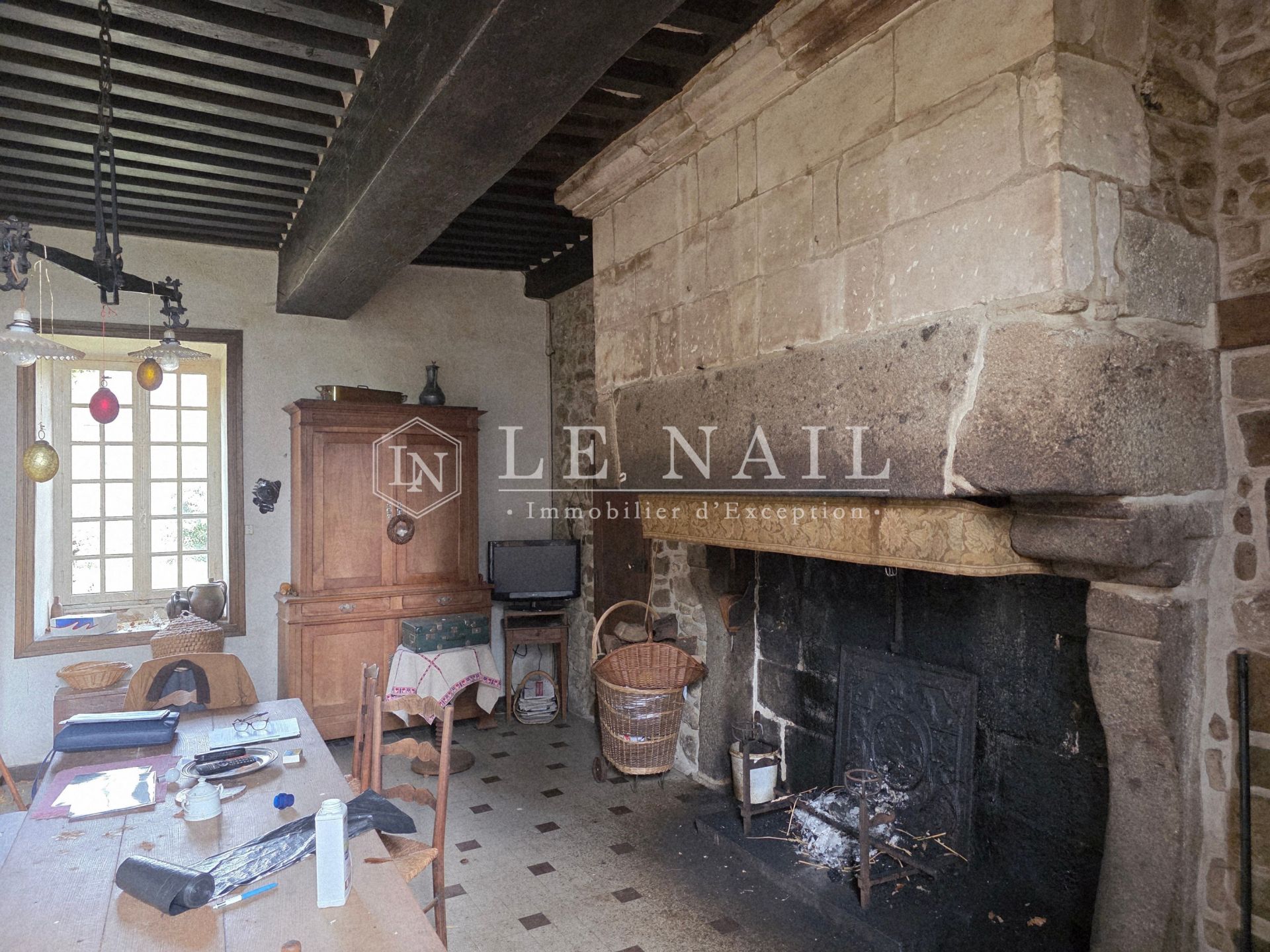 manor house 7 rooms for sale on PUTANGES LE LAC (61210)