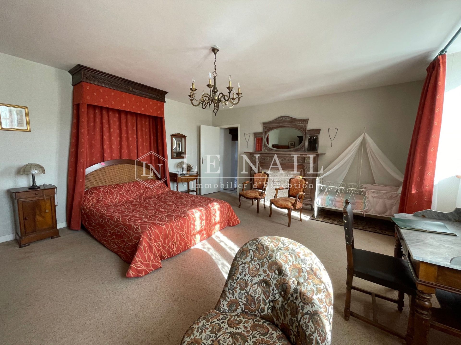 manor house 28 rooms for sale on MORLAIX (29600)