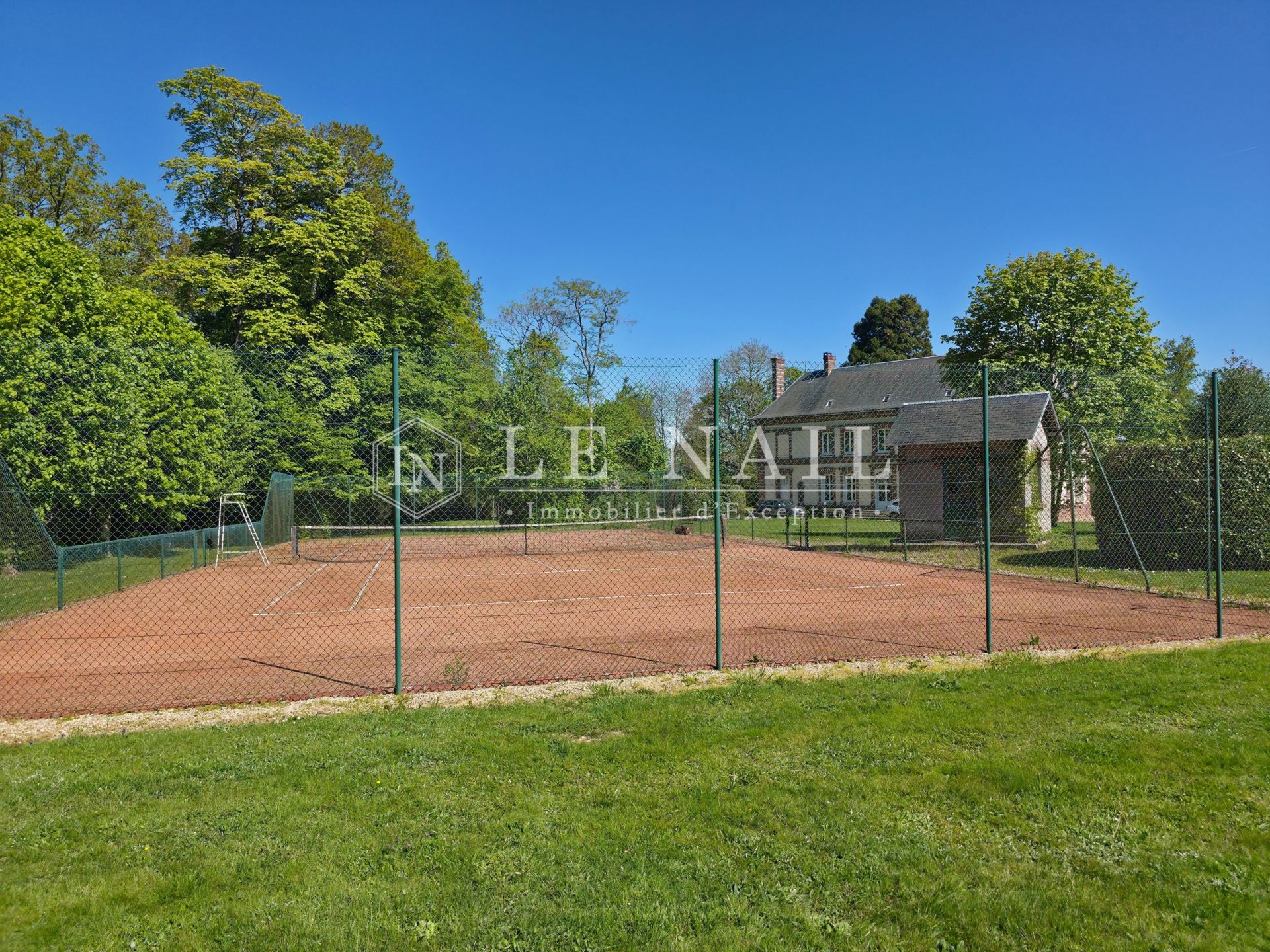 propriété 14 pièces en vente à VERNEUIL SUR AVRE (27130)