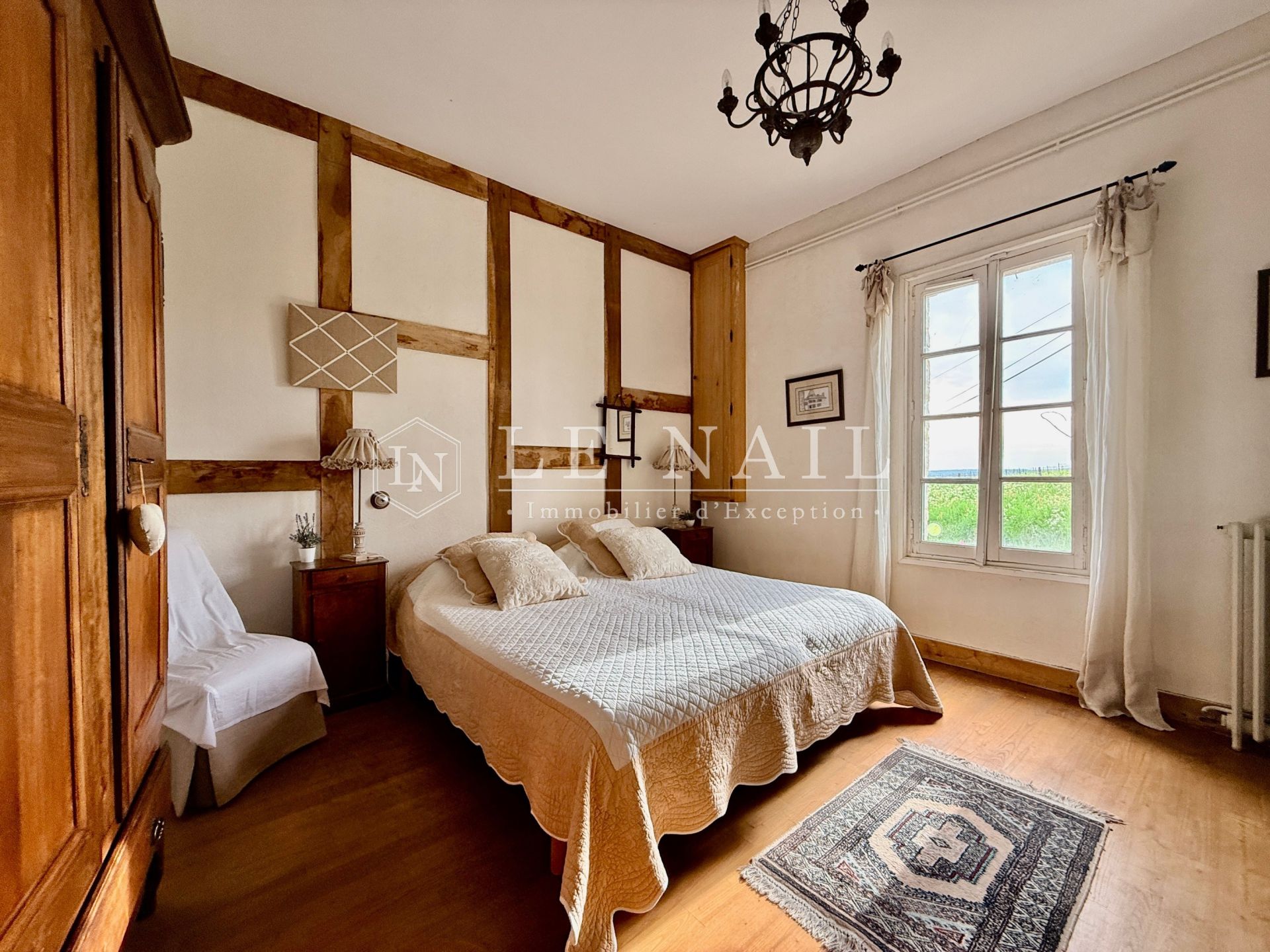 maison traditionnelle 11 pièces en vente à BERGERAC (24100)