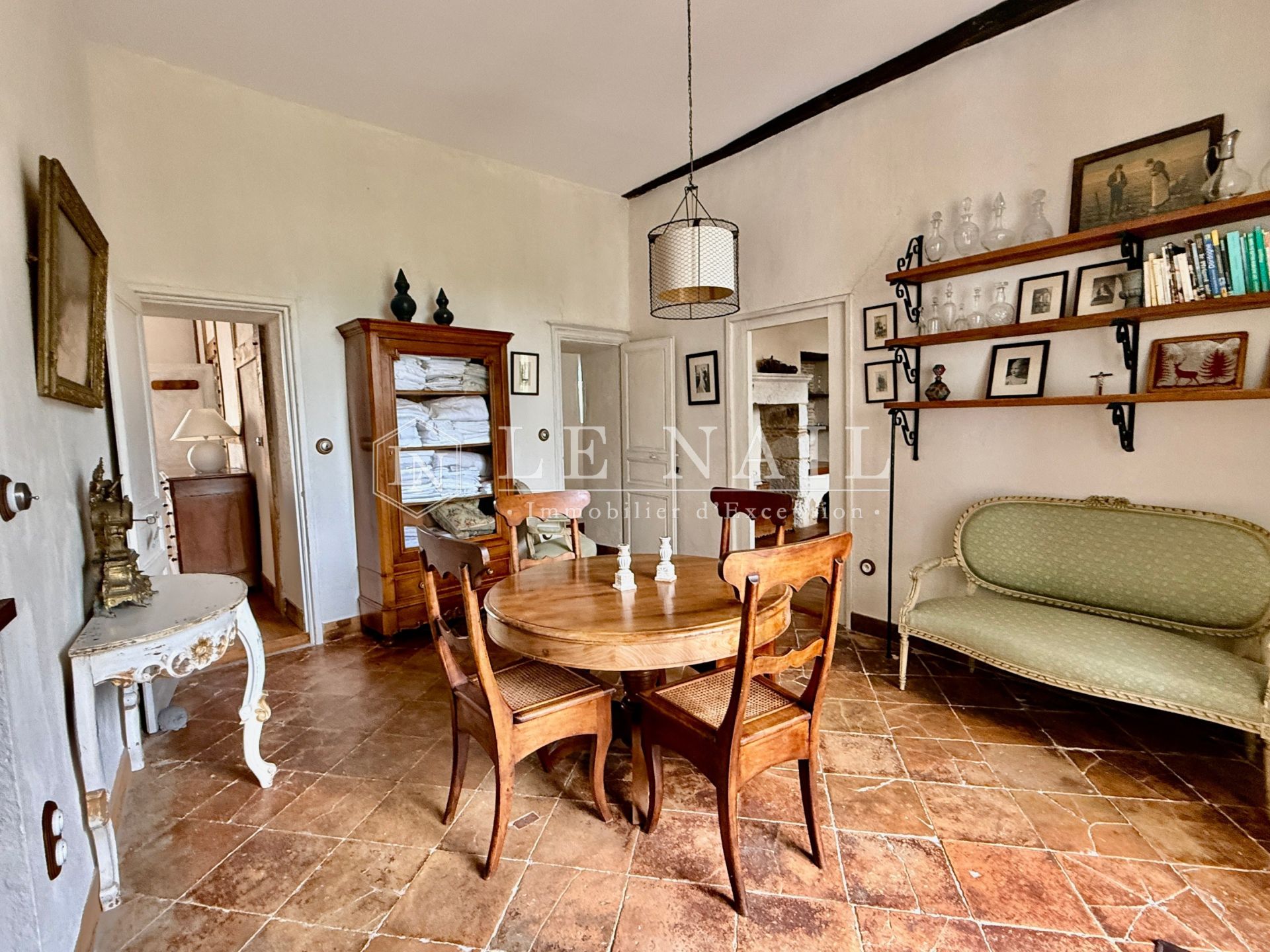 maison traditionnelle 11 pièces en vente à BERGERAC (24100)