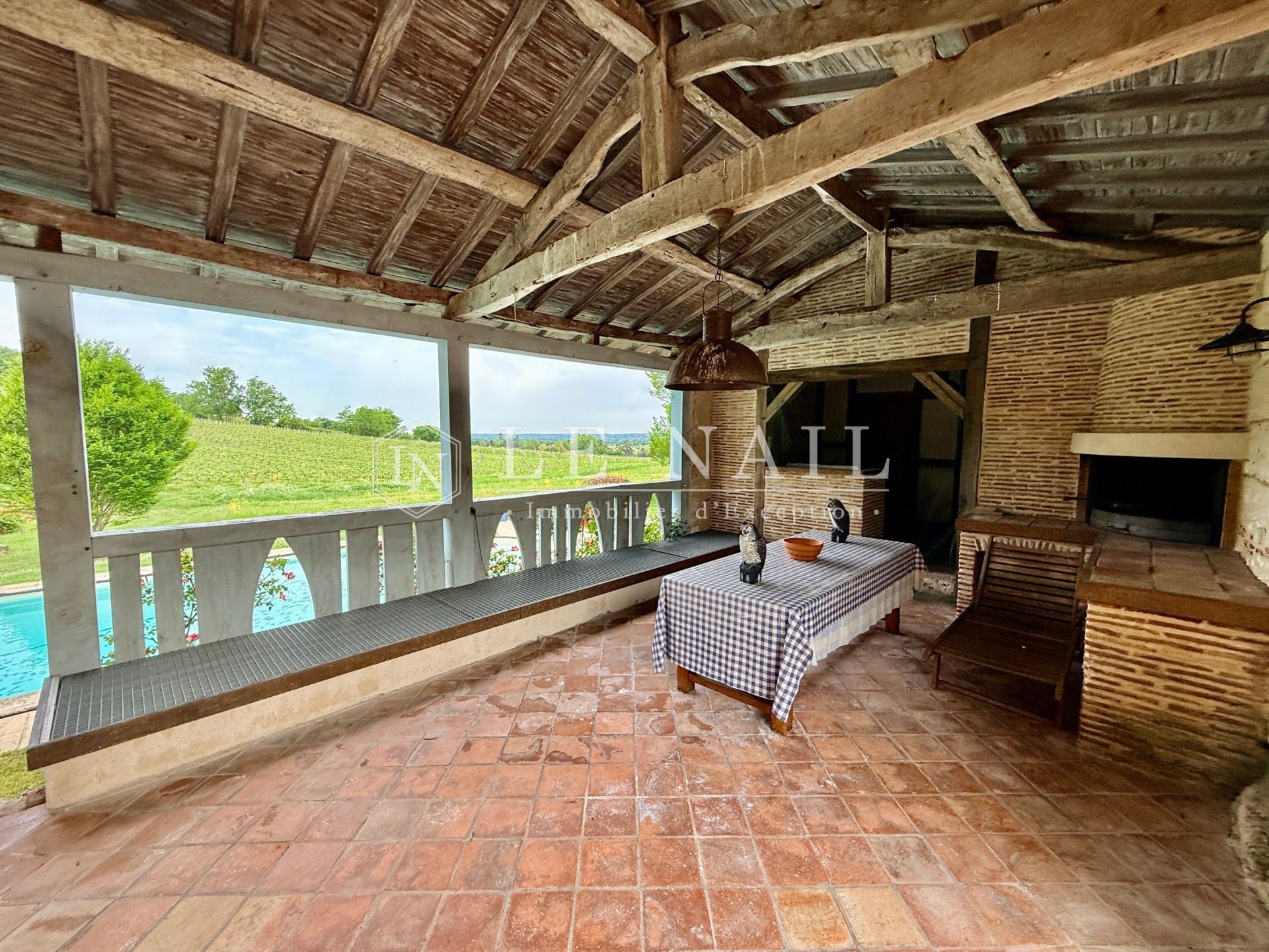 maison traditionnelle 11 pièces en vente à BERGERAC (24100)