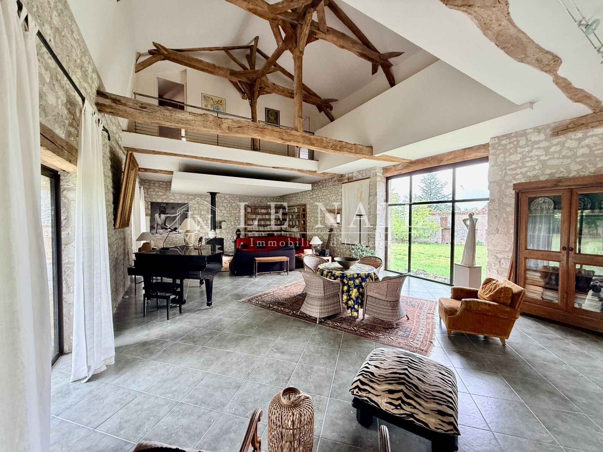 traditional house 10 rooms for sale on BERGERAC (24100)