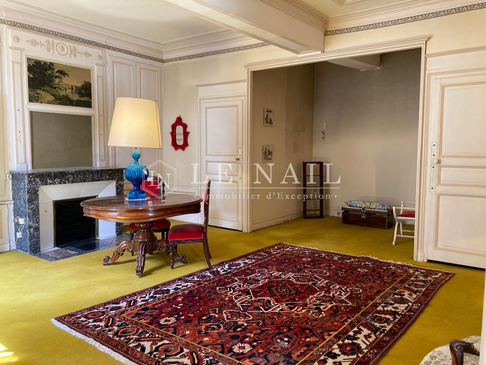 mansion (hôtel particulier) 12 rooms for sale on ISSOUDUN (36100)